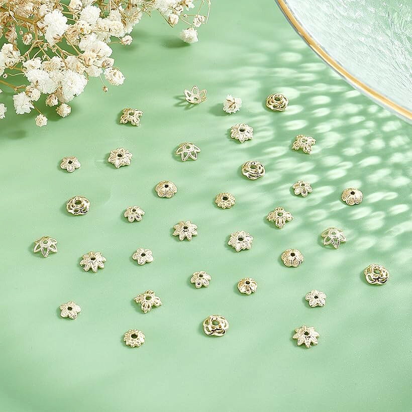 ビーズ 座金 花座 ビーズキャップ 14Kゴールドメッキ 約100個 花型 10種 透かしキャップ スペーサービーズ ジュエリー メタルパーツ アクセサリー 手芸 クラフト ハンドメイド 手作り素材 材料 (ゴールド) mlinestore-10017665 エムラインストア サンプル画像3