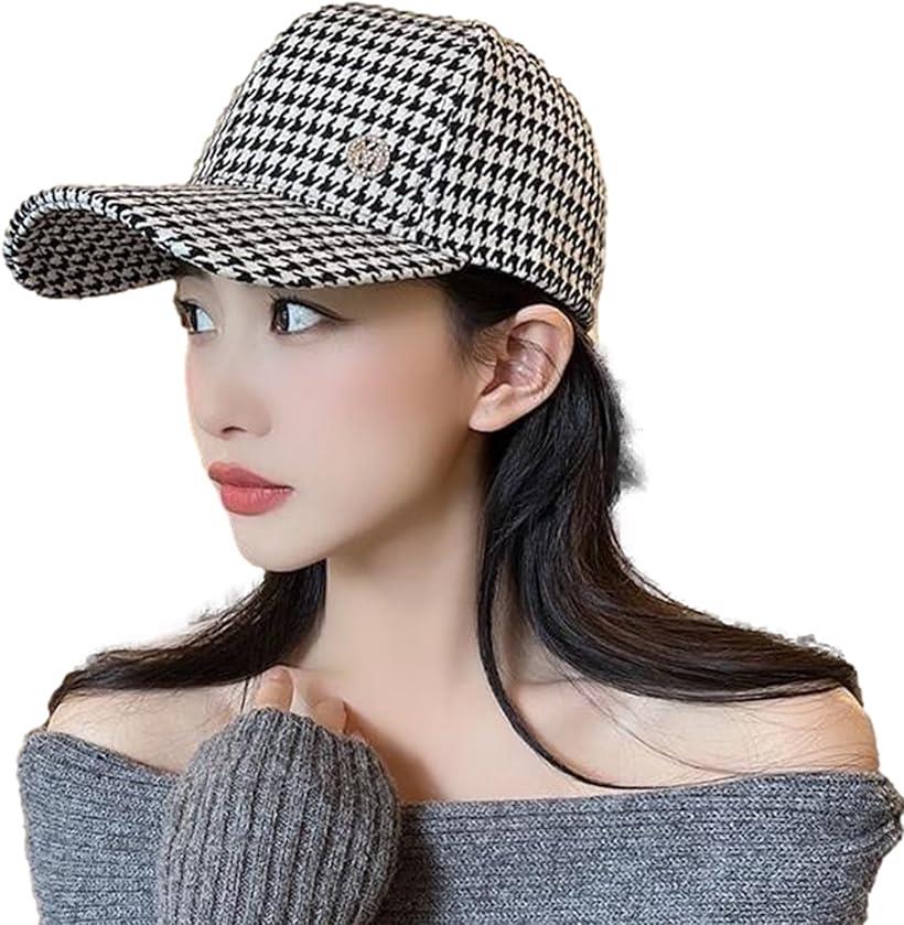 チェック柄 キャップ レディース ワンポイント アジャスター 調節 帽子 千鳥格子 秋 冬 黒 白 きゃっぷ ぼうし ボウシ おしゃれ ホワイト 可愛い カワイイ お洒落 オシャレ UV カット 紫外線