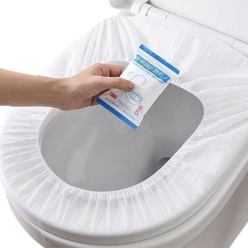 「安心の抗菌仕様」lulubelle便座シートは、抗菌加工が施されており、外出先や来客時でも安心してご利用いただけます。細菌の繁殖を抑え、清潔な環境を提供することで、健康を守ります。「快適な使用感」不織布素材が汗を吸収し、ベタつきを解消します。長時間の使用でも快適さを保ち、トイレの時間をより快適に過ごせます。「携帯に便利な個包装」10枚入りの便座シートは、1枚ずつ個包装されているため、持ち運びに便利です。旅行や出張、外出先での急なトイレ利用にも対応でき、衛生的に使用できます。「多様な便座に対応」V型、U型やO型など、さまざまな形状の便座にフィットするデザインです。どんなトイレでも簡単にセットでき、使い捨てなので後片付けも簡単です。＊注意ください＊ ・写真の写り方により、実際の商品と異なって見える場合がございます。・サイズにつきましては若干の誤差が生じる場合がございます。・生産時期により、商品のデザインが若干異なる場合がございます。上記予めご了承の上お買い求めくださいませ。※ 他ネットショップでも併売しているため、ご注文後に在庫切れとなる場合があります。予めご了承ください。※ 品薄または希少等の理由により、参考価格よりも高い価格で販売されている場合があります。ご注文の際には必ず販売価格をご確認ください。※ 沖縄県、離島または一部地域の場合、別途送料の負担をお願いする場合があります。予めご了承ください。※ お使いのモニタにより写真の色が実際の商品の色と異なる場合や、イメージに差異が生じることがあります。予めご了承ください。※ 商品の詳細（カラー・数量・サイズ 等）については、ページ内の商品説明をご確認のうえ、ご注文ください。※ モバイル版・スマホ版ページでは、お使いの端末によっては一部の情報が表示されないことがあります。すべての記載情報をご確認するには、PC版ページをご覧ください。「持ち運びに便利」：「コンパクト」な個別包装で、カバンやポーチにすっきり収まります。旅行や出張、急な来客時にも手軽に取り出して使用可能です。