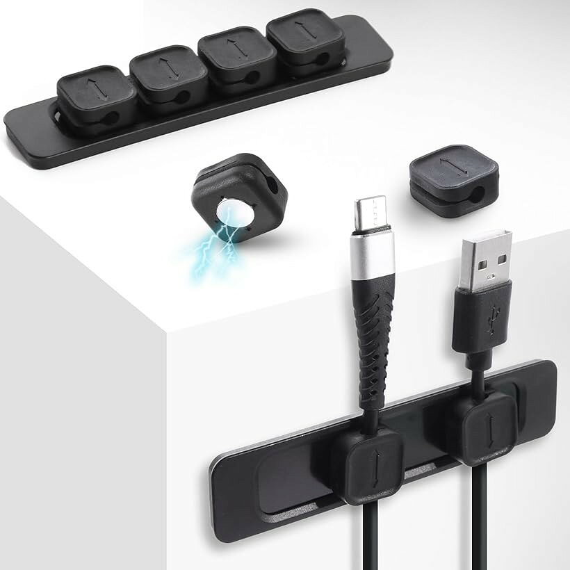 バリエーションコード : 2b9oxujdqt商品コード2b9ofjnxfl商品名整理収納アドバイザー監修 ケーブルホルダー マグネット コードホルダー 配線整理 ケーブルクリップ ケーブル 固定ブランド革ICHIカラーブラック8個絡まりやすいごちゃごちゃしがちなケーブルをまとめてわかりやすく整理できるマグネット式ケーブルクリップのご紹介です。スマートフォンやタブレット、PCなどに使うLightningケーブル、Type-C ケーブル、microUSBケーブル、またはPCのマウスコードやイヤホンのコードにも対応。あらゆる場所で利用可能。凹凸の無い場所であれば、木製や金属、ガラス等幅広い材質の表面に対応しますので、お使いの机やテーブルでご利用いただけます。設置場所を変更する際には、接着面を洗い流し、自然乾燥させることで再利用可能です。＊接着面に付着してしまうと再利用できなくなりますので、必ず自然乾燥してください。※ 他ネットショップでも併売しているため、ご注文後に在庫切れとなる場合があります。予めご了承ください。※ 品薄または希少等の理由により、参考価格よりも高い価格で販売されている場合があります。ご注文の際には必ず販売価格をご確認ください。※ 沖縄県、離島または一部地域の場合、別途送料の負担をお願いする場合があります。予めご了承ください。※ お使いのモニタにより写真の色が実際の商品の色と異なる場合や、イメージに差異が生じることがあります。予めご了承ください。※ 商品の詳細（カラー・数量・サイズ 等）については、ページ内の商品説明をご確認のうえ、ご注文ください。※ モバイル版・スマホ版ページでは、お使いの端末によっては一部の情報が表示されないことがあります。すべての記載情報をご確認するには、PC版ページをご覧ください。