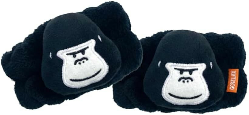 ＜本体サイズ＞W10，5cmxH6cmxD7cm＜伸縮サイズ＞最大W15cm＜素材＞ポリエステル＜製造国＞中国サイズの若干の誤差はご了承ください。画面上と実物では多少色具合が異なって見える場合がございます。※ 他ネットショップでも併売しているため、ご注文後に在庫切れとなる場合があります。予めご了承ください。※ 品薄または希少等の理由により、参考価格よりも高い価格で販売されている場合があります。ご注文の際には必ず販売価格をご確認ください。※ 沖縄県、離島または一部地域の場合、別途送料の負担をお願いする場合があります。予めご了承ください。※ お使いのモニタにより写真の色が実際の商品の色と異なる場合や、イメージに差異が生じることがあります。予めご了承ください。※ 商品の詳細（カラー・数量・サイズ 等）については、ページ内の商品説明をご確認のうえ、ご注文ください。※ モバイル版・スマホ版ページでは、お使いの端末によっては一部の情報が表示されないことがあります。すべての記載情報をご確認するには、PC版ページをご覧ください。まもるさんのマスコット付きリストバンドが新登場。洗顔やスキンケアの際に袖濡れをしっかり防止。吸水素材を使用したふわふわの生地でよく伸びるやさしい着け心地に仕上げました。見ているだけでも癒される可愛いデザインになっています。頑張るあなたや、友人、お世話になった人にもごリラックスの「ととのいギフト」いかがでしょうか？ ごリラックスは、サウナをテーマに、無口でシャイなゴリラのまもるさんがいつもがんばっているあなたの心と身体を整えてくれる、ととのい系ブランドです。忙しい日々の中に、ごリラックスを。