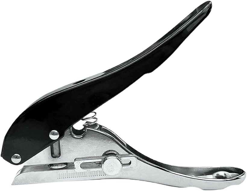 バリエーションコード : 2b9f51ulf3商品コード2b9f5rxo94商品名穴あけパンチ シングルパンチ 1穴 1つ穴 単穴 紙 厚紙 カード ボール紙 用紙の穴開け 書類整理ブランドJUSTVELサイズ等10mm強力シングル穴あけパンチ30枚の紙を穴あけできる握りやすい形状穴位置の調整可能最大で30枚の紙に穴あけが可能です。握りやすい形状の ため少ない力でパンチできます。穴位置調整ができる25mmの範囲で穴位置を調整することが可能です。ご希望の位置に穴あけできてとても便利。※ 他ネットショップでも併売しているため、ご注文後に在庫切れとなる場合があります。予めご了承ください。※ 品薄または希少等の理由により、参考価格よりも高い価格で販売されている場合があります。ご注文の際には必ず販売価格をご確認ください。※ 沖縄県、離島または一部地域の場合、別途送料の負担をお願いする場合があります。予めご了承ください。※ お使いのモニタにより写真の色が実際の商品の色と異なる場合や、イメージに差異が生じることがあります。予めご了承ください。※ 商品の詳細（カラー・数量・サイズ 等）については、ページ内の商品説明をご確認のうえ、ご注文ください。※ モバイル版・スマホ版ページでは、お使いの端末によっては一部の情報が表示されないことがあります。すべての記載情報をご確認するには、PC版ページをご覧ください。