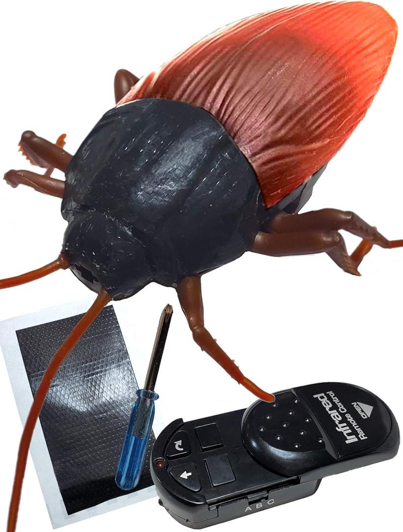 ［付属品が充実］日本語マニュアル、ドライバー、ライト隠しシール、テスト電池が付いており、よりリアルに。［ラジコンゴキブリ］子供・大人及びペットのためのジョークグッズおもちゃです。犬や猫がこのゴキブリを追いかけちゃいます。［LEDが点滅］電源...