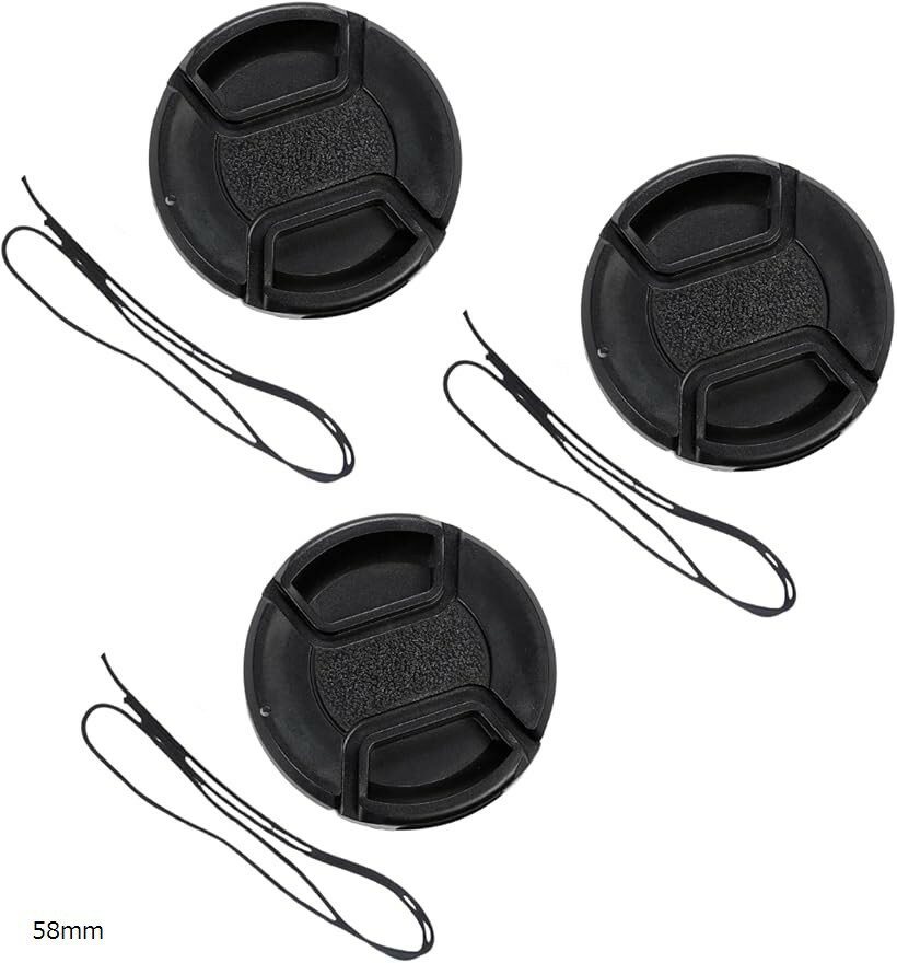 フィルター径に合わせて装着：カメラ本体ではなく、レンズ前面に記載の「Φ（フィルター径）」に合わせてお選びください。インナー式でしっかり固定：内側から保持するスナップオンタイプで、移動中の脱落やガタつきを抑えます。中央つまみで着脱が簡単：フード装着時でも操作しやすい中央ピンチ構造。紛失防止ストラップ付き：落下・置き忘れ対策に。本体側へ繋いで持ち運べます。3個セットで予備に最適：紛失・破損時もすぐ交換でき、旅行や屋外撮影にも安心です。※ 他ネットショップでも併売しているため、ご注文後に在庫切れとなる場合があります。予めご了承ください。※ 品薄または希少等の理由により、参考価格よりも高い価格で販売されている場合があります。ご注文の際には必ず販売価格をご確認ください。※ 沖縄県、離島または一部地域の場合、別途送料の負担をお願いする場合があります。予めご了承ください。※ お使いのモニタにより写真の色が実際の商品の色と異なる場合や、イメージに差異が生じることがあります。予めご了承ください。※ 商品の詳細（カラー・数量・サイズ 等）については、ページ内の商品説明をご確認のうえ、ご注文ください。※ モバイル版・スマホ版ページでは、お使いの端末によっては一部の情報が表示されないことがあります。すべての記載情報をご確認するには、PC版ページをご覧ください。