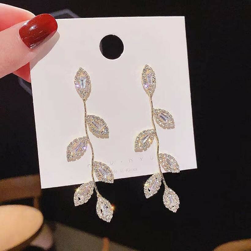 リーフピアス 葉 レディース 韓国ピアス アクセサリー きらきら 両耳用2つ入り 上品 揺れる 垂れ下がり ゴールド
