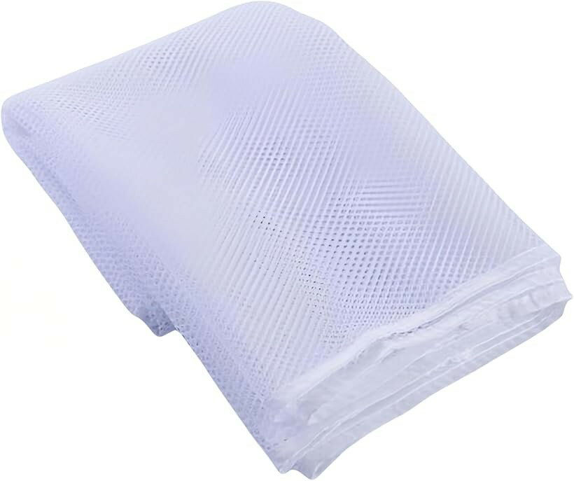 「ペット・お子様の安全対策」階段やバルコニーの手すりに設置するだけで、活発なお子様やペットの転落リスクを軽減し、毎日の暮らしに安心をプラスする転落防止ネットです。「簡単取り付け」結束バンドをネットの穴に通して柵や手すりに固定し、付属ロープで補強するだけなので、工具不要で女性一人でも簡単に設置できます。「高耐久ナイロン素材」破れにくく丈夫な高品質ナイロンメッシュを採用し、屋内外問わず使えて、長期間しっかり安全を守る安心設計です。「視界を妨げない設計」網目が細かく視界を遮らないため圧迫感がなく、通気性にも優れているので快適な空間を保ちながら安全性を確保できます※ 他ネットショップでも併売しているため、ご注文後に在庫切れとなる場合があります。予めご了承ください。※ 品薄または希少等の理由により、参考価格よりも高い価格で販売されている場合があります。ご注文の際には必ず販売価格をご確認ください。※ 沖縄県、離島または一部地域の場合、別途送料の負担をお願いする場合があります。予めご了承ください。※ お使いのモニタにより写真の色が実際の商品の色と異なる場合や、イメージに差異が生じることがあります。予めご了承ください。※ 商品の詳細（カラー・数量・サイズ 等）については、ページ内の商品説明をご確認のうえ、ご注文ください。※ モバイル版・スマホ版ページでは、お使いの端末によっては一部の情報が表示されないことがあります。すべての記載情報をご確認するには、PC版ページをご覧ください。