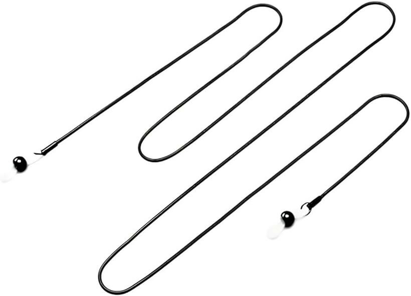 バリエーションコード : 2br0fr4jqh商品コード2br0f4govh商品名メガネチェーン チタン 金属アレルギー対応 軽量 錆びない 眼鏡ストラップ メンズ レディースブランドCOZENTAカラーブラック「一生モノの純チタン製｜驚きの軽さと耐久性」 航空宇宙産業や医療機器にも使われる「純チタン」を採用。鉄の約半分の軽さでありながら、鋼に匹敵する強度を誇ります。長時間着用しても首や肩への負担が少なく、着けていることを忘れるほどの快適さを実現しました。「金属アレルギー対応｜デリケートな肌にも安心」 チタンはイオン化しにくいため、金属アレルギーを起こしにくい生体適合性の高い素材です。汗をかきやすい季節や、直接肌に触れるシーンでも安心してお使いいただけます。「水・汗に強く、永遠に錆びない」 耐食性に非常に優れており、海やプール、雨の日の外出でも錆びる心配がありません。汚れが気になったら水洗いも可能。変色しにくいため、美しい輝きが半永久的に持続します。「洗練されたミニマルデザイン｜男女兼用」 ビジネスシーンからカジュアル、フォーマルまで幅広く馴染む、上品で細身のチェーン設計。ブラック、ゴールド、シルバーの3色展開で、メガネのフレームやファッションに合わせてお選びいただけます。「多機能3WAY仕様｜紛失・落下防止」 高弾性シリコンパーツにより、様々な太さのテンプルにしっかりフィット。メガネチェーンとしてだけでなく、先端の金具を繋げば「ネックレス」や「マスクチェーン」としても活用できる便利なマルチ設計です。・全ての人にアレルギーが起こらないわけではありません※ 他ネットショップでも併売しているため、ご注文後に在庫切れとなる場合があります。予めご了承ください。※ 品薄または希少等の理由により、参考価格よりも高い価格で販売されている場合があります。ご注文の際には必ず販売価格をご確認ください。※ 沖縄県、離島または一部地域の場合、別途送料の負担をお願いする場合があります。予めご了承ください。※ お使いのモニタにより写真の色が実際の商品の色と異なる場合や、イメージに差異が生じることがあります。予めご了承ください。※ 商品の詳細（カラー・数量・サイズ 等）については、ページ内の商品説明をご確認のうえ、ご注文ください。※ モバイル版・スマホ版ページでは、お使いの端末によっては一部の情報が表示されないことがあります。すべての記載情報をご確認するには、PC版ページをご覧ください。「一生モノの純チタン製｜驚きの軽さと耐久性」 航空宇宙産業や医療機器にも使われる「純チタン」を採用。鉄の約半分の軽さでありながら、鋼に匹敵する強度を誇ります。長時間着用しても首や肩への負担が少なく、着けていることを忘れるほどの快適なメガネチェーンです。
