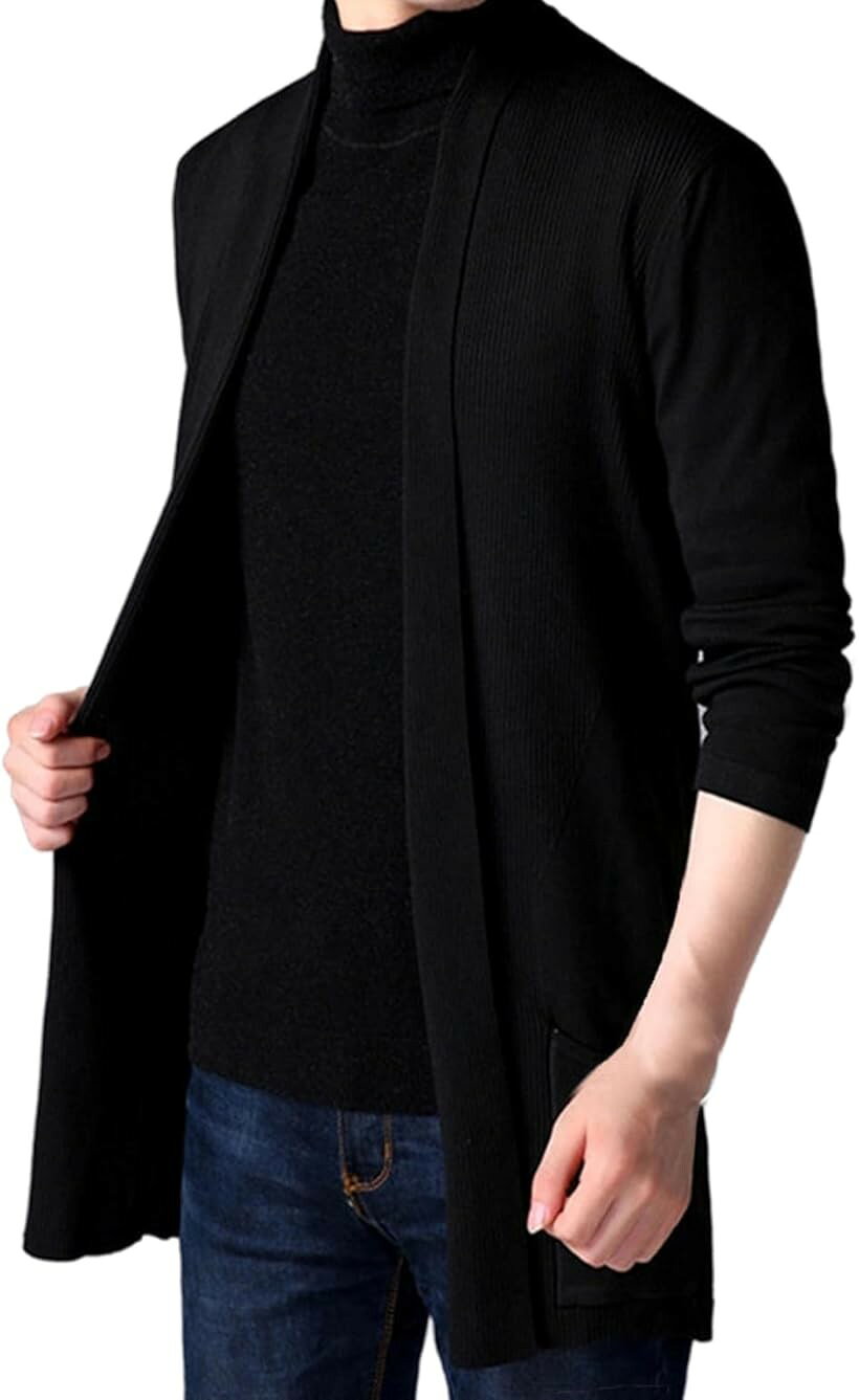 バリエーションコード : 2bjdh6so4c商品コード2bjdhi6y10商品名メンズ カーディガン ロング ゆったり ニット ジャケット 羽織ブランドSilver ＆ Styleカラーブラックサイズ等Lメンズ用 カーディガン、スリムに見せるシルエットがかっこいい、丈の長めな ロングカーディガンです。モード系、個性派、ホスト、お兄系など、様々なファッションに合わせられるカーデ、学生から中高年男性まで、幅広い年代でご着用頂けます。カジュアル～フォーマル、デニムパンツ、スラックスパンツ、ワイドパンツ、チノパン等、どんなボトムスにも合わせられます。厚みは、薄手と厚手の中間程で、主に春、秋に活躍します。冬はシャツの上に羽織ったりし、コート等のインナーとして如何でしょうか。ほんの少し模様がありますが、ほぼ無地でシンプルなのも幅広い年齢の方からの人気の秘訣、前開きでボタンが無いのがゆったり感を演出。丈が長いので、スリム寄りのシルエットですが、流行の大きいサイズ感のシルエットも楽しめます。カットソーに羽織れば、涼しげな春っぽいスタイル、タートルネックのシャツや、明度が低めのインナーで合わせると、一気に秋冬感が現れます。夏は、オフィスや部屋着の冷房対策として、サッと羽織れるおしゃれなニットジャケットに。両サイドにポケットも付いていて便利。襟付き ＆ ボタンなし で ストール っぽい首周りを演出。丈が長いので、いつもよりちょっとゴージャス感が出せます。普段コートを着用される方、トレンチコード替わりにサマーカーデガンとして如何でしょうか。カジュアルでも、簡単に大人っぽく魅せる事が可能です。素材構成：100% ポリエステル※ 他ネットショップでも併売しているため、ご注文後に在庫切れとなる場合があります。予めご了承ください。※ 品薄または希少等の理由により、参考価格よりも高い価格で販売されている場合があります。ご注文の際には必ず販売価格をご確認ください。※ 沖縄県、離島または一部地域の場合、別途送料の負担をお願いする場合があります。予めご了承ください。※ お使いのモニタにより写真の色が実際の商品の色と異なる場合や、イメージに差異が生じることがあります。予めご了承ください。※ 商品の詳細（カラー・数量・サイズ 等）については、ページ内の商品説明をご確認のうえ、ご注文ください。※ モバイル版・スマホ版ページでは、お使いの端末によっては一部の情報が表示されないことがあります。すべての記載情報をご確認するには、PC版ページをご覧ください。