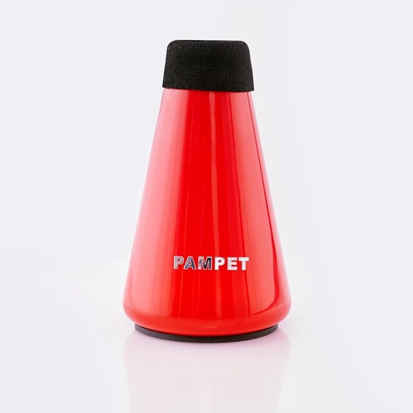 バリエーションコード : 2bu83fhg82商品コード2b8iw8jfko商品名トランペットミュート トランペットストレートミュートブランドPAMPETカラーレッド理想的なレベルの抵抗感を維持しながら、ほぼすべての音を止める軽量なABS樹脂製のトランペット用ストレートミュート剥がれやすかった製品本体のロゴシールは、先端のパーツへの刻印に改良されています。日本語解説書QRコード付き（目次、リンク付き）直径約5～6.3センチ、高さ約10センチウレタン素材でしっかりフィット※ 他ネットショップでも併売しているため、ご注文後に在庫切れとなる場合があります。予めご了承ください。※ 品薄または希少等の理由により、参考価格よりも高い価格で販売されている場合があります。ご注文の際には必ず販売価格をご確認ください。※ 沖縄県、離島または一部地域の場合、別途送料の負担をお願いする場合があります。予めご了承ください。※ お使いのモニタにより写真の色が実際の商品の色と異なる場合や、イメージに差異が生じることがあります。予めご了承ください。※ 商品の詳細（カラー・数量・サイズ 等）については、ページ内の商品説明をご確認のうえ、ご注文ください。※ モバイル版・スマホ版ページでは、お使いの端末によっては一部の情報が表示されないことがあります。すべての記載情報をご確認するには、PC版ページをご覧ください。軽量、手頃な価格、カラフルな練習用ミュート トランペットやコルネット用。慎重な設計により、安定したピッチ、正確なイントネーション、理想的なレベルの抵抗を維持しながら、ほぼすべてのサウンドを停止する練習ミュートを作成しました。教えや練習に使われているかどうかに関わらず、練習用ミュートは音を静寂の端に持ってきます。トランペット練習用ミュートは、静かにウォームアップし、自宅で静かに練習することができ、近所の人や家族やペットの邪魔を心配する必要はありません。トランペットミュートは、どんな音量でもクリアなミュートサウンドを生み出し、すべてのレジスタで即座に演奏します。練習用ミュートトランペットは、すべてのトランペット奏者にとって必須です。