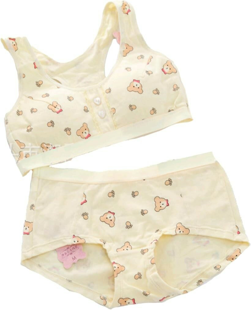 バリエーションコード : 2b6fpik05d商品コード2b6fn2k5xi商品名XL A90 くまさん プリント ノンワイヤー ブラジャー 上下セット スポブラ イエローブランドTOKYO GOODS MARKETカラーイエローサイズ等A90・メイン素材: 綿・素材構成: 100% コットン， 100% ポリエステル， 100% ナイロン， 100% 合成繊維(スパンデックス)人気のスポーツブラ。・上下セットでコーディネートもバッチリ。。・XLの大きめサイズでゆったりと。パッド入りで、すぐにご着用いただけます。・「サイズ」XL:平置き(約)着丈(約)28cm、身幅(約)68cm、ウエスト(約)62cm、ショーツ丈(約)21cm ＊若干の伸縮性がございます。サイズは目安とお考えくださいませ。・PURe:bon︎、TOKYO GOODS MARKET︎は登録商標です。掲載の商品画像と実際の色、サイズは、撮影の状況、モニター表示、生産ロットなどで異なる場合がございますので予めご了承ください。仕様・デザインは改良のため予告なく変更することがあります。※ 他ネットショップでも併売しているため、ご注文後に在庫切れとなる場合があります。予めご了承ください。※ 品薄または希少等の理由により、参考価格よりも高い価格で販売されている場合があります。ご注文の際には必ず販売価格をご確認ください。※ 沖縄県、離島または一部地域の場合、別途送料の負担をお願いする場合があります。予めご了承ください。※ お使いのモニタにより写真の色が実際の商品の色と異なる場合や、イメージに差異が生じることがあります。予めご了承ください。※ 商品の詳細（カラー・数量・サイズ 等）については、ページ内の商品説明をご確認のうえ、ご注文ください。※ モバイル版・スマホ版ページでは、お使いの端末によっては一部の情報が表示されないことがあります。すべての記載情報をご確認するには、PC版ページをご覧ください。人気のスポーツブラ。上下セットでコーディネートもバッチリ。。XLの大きめサイズでゆったりと。パッド入りで、すぐにご着用いただけます。「サイズ」XL:平置き(約)着丈(約)28cm、身幅(約)68cm、ウエスト(約)62cm、ショーツ丈(約)21cm＊若干の伸縮性がございます。サイズは目安とお考えくださいませ。＊海外生産商品のため、縫製の甘さやほつれ、糸くずの付着などががある場合がございます。予めご了承くださいませ。