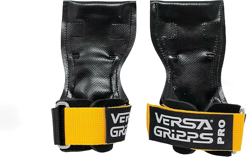 バリエーションコード : 2bfxpgurda商品コード2b65v9fl5r商品名VERSA GRIPPS® PRO オーセンティック サポーター パワーグリップ XS-GoldブランドVersa Grippsカラーゴールド/ブラックサイズ等XS：手首12.7-15.2 cm・トレーニングアクセサリーとしてメーカー特許取得済み、実証済み。アメリカ製。・VersaGrippsUSA専用に作られた「ノースリップ」カスタム設計素材。優れたグリップ強度を目指し、科学的に設計されました。・米国商標（3205261）国際商標（1110641）特許（5813950）・延長グリップ丈　優れた強度、耐久性、および優れた設計、二重補強タフネス。手の平を可能な限りタコから保護　クイックリリース機能により、安全かつ簡単にウェイトバーをリリースできますグローブ、フック、ストラップよりも高性能。幅広のリストストラップが、ずば抜けた手首サポート機能を提供します。XS：手首12.7-15.2 cm※ 他ネットショップでも併売しているため、ご注文後に在庫切れとなる場合があります。予めご了承ください。※ 品薄または希少等の理由により、参考価格よりも高い価格で販売されている場合があります。ご注文の際には必ず販売価格をご確認ください。※ 沖縄県、離島または一部地域の場合、別途送料の負担をお願いする場合があります。予めご了承ください。※ お使いのモニタにより写真の色が実際の商品の色と異なる場合や、イメージに差異が生じることがあります。予めご了承ください。※ 商品の詳細（カラー・数量・サイズ 等）については、ページ内の商品説明をご確認のうえ、ご注文ください。※ モバイル版・スマホ版ページでは、お使いの端末によっては一部の情報が表示されないことがあります。すべての記載情報をご確認するには、PC版ページをご覧ください。パワーグリップはVersaGrippsオリジナルのラバー材とワイヤー繊維を織り込むことでversagrippsのグリップ力と耐久性を実現先端はバーにグリップしやすいよう少し膨らみのある形状手首のパッドは反発性の強い材質を使用ストラップも耐久性の高いナイロン材を使用