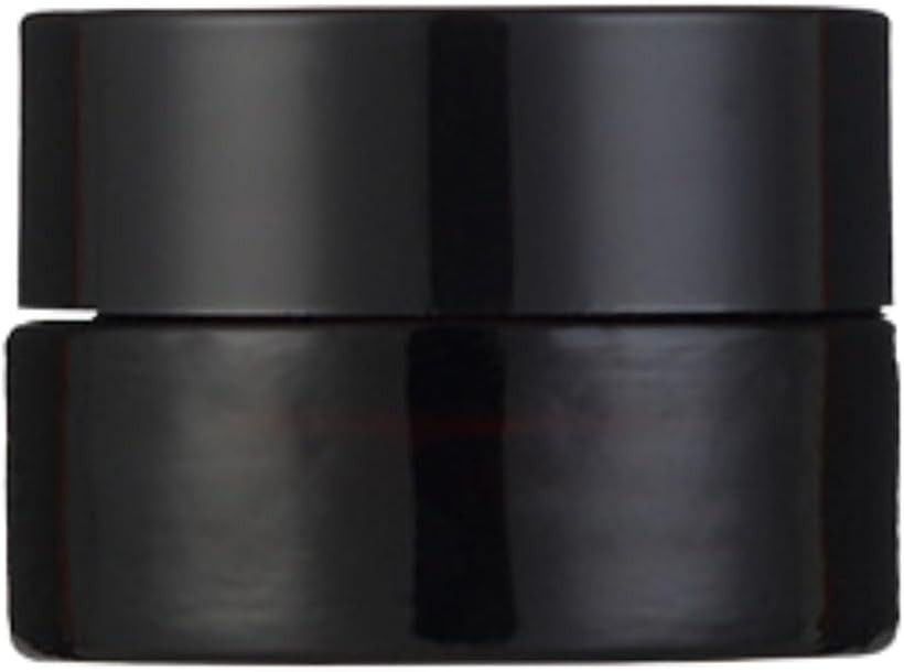 バリエーションコード : 2bu3rvnyx5商品コード2bu3rvuh52商品名RYUBOF クリーム容器 ガラス製 遮光瓶 中蓋付き 20個セット 詰め替え用 コスメ スキンケア保存 アロマバーム ジャーブランドRyubofカラーアンバー（ブラウン）サイズ等5g「詰め替え用クリーム容器」持ち運びやすいいろいろなサイズのガラス瓶が20個セットで、ご自宅用や旅行先への携帯にも優れた利便性を発揮します。「遮光瓶で成分保存」アンバー（ブラウン）のガラスが光を遮断し、クリームやバームなどの大切な成分や香りをしっかり守ります。「中蓋付き密閉設計」中蓋付きジャー容器のため、液漏れや乾燥を防ぎ、外出先やバッグの中でも快適にご使用いただけます。「ガラス製で安心」肌に触れるコスメやアロマバームを安全に保存できるガラス素材を採用、化学反応の心配が少なくて安心です。「幅広いコスメ保存に対応」ハンドクリームやアロマ、スキンケア、バームの詰め替えなど多様な用途に最適な実用性を備えています。※ 他ネットショップでも併売しているため、ご注文後に在庫切れとなる場合があります。予めご了承ください。※ 品薄または希少等の理由により、参考価格よりも高い価格で販売されている場合があります。ご注文の際には必ず販売価格をご確認ください。※ 沖縄県、離島または一部地域の場合、別途送料の負担をお願いする場合があります。予めご了承ください。※ お使いのモニタにより写真の色が実際の商品の色と異なる場合や、イメージに差異が生じることがあります。予めご了承ください。※ 商品の詳細（カラー・数量・サイズ 等）については、ページ内の商品説明をご確認のうえ、ご注文ください。※ モバイル版・スマホ版ページでは、お使いの端末によっては一部の情報が表示されないことがあります。すべての記載情報をご確認するには、PC版ページをご覧ください。各種サイズのガラス製クリーム容器20個セットは、持ち運びやすさと使いやすさを両立した詰め替え用ジャーです。アンバー色の遮光瓶は紫外線をしっかり遮断し、コスメやスキンケア商品の成分や香りを長時間守ります。中蓋付きで密閉性が高く、液漏れや乾燥を防止できるため、バッグに入れても安心して持ち運べます。化学反応の心配が少ないガラス素材を採用し、安全にハンドクリームやアロマバーム、各種スキンケア製品の保存・携帯が可能です。また、多様な美容用途に対応しており、日常使いはもちろん旅行やジム通いにも最適な機能性を備えています。衛生的かつスタイリッシュにコスメを管理したい方におすすめの保存容器セットです。