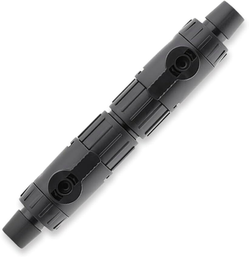 バリエーションコード : 2b9tj1094q商品コード2b9tj2l0o3商品名ホース ジョイント ダブルタップ 水槽 外部フィルター コネクター 接続 汎用 16/22mm 単品ブランドSALUDABLEカラーブラックサイズ等16/22mm 単品便利な水流制御と簡単接続: 「ダブルタップコネクターを利用すれば、水流のON/OFFが簡単に制御できます。ネジ式の接続部は、12mmおよび16mmのホースに対応しており、工具不要で誰でも簡単に取り付け可能。メンテナンス時の水漏れを防ぎながら、水の流れを管理できます。」高品質で安心の水漏れ防止機能: 「精密に設計されたダブルタップコネクターは、すべての接続点において高い水密性を確保。外部フィルターの取り外し時も水漏れの心配が少なく、長期間にわたって安心してご使用いただけます。特に水槽の清掃や水替えの際にその効果を発揮します。」直感的な操作とユーザーフレンドリーな設計: 「直感的に操作できるコック式レバーを装備しており、手袋をしていても滑らかに開閉可能。操作が容易なため、老若男女問わずにお使いいただけます。アクアリウムの日常管理をもっと手軽に、もっと楽しくします。」効率的なメンテナンスを支援: 「ダブルタップの設置は、水槽のメンテナンス作業を大幅に効率化。水の流れを素早く止めて作業を安全に行えるため、水槽内の生物へのストレスを抑え、美しい水景を長く保つことができます。」［同径コネクター］：ホース径 内径12mm外径16mm用［同径コネクター］：ホース径 内径16mm外径22mm用［異径コネクター（変換用）］ホース径 内径12mm外径16mm - 内径16mm外径22mm※ 他ネットショップでも併売しているため、ご注文後に在庫切れとなる場合があります。予めご了承ください。※ 品薄または希少等の理由により、参考価格よりも高い価格で販売されている場合があります。ご注文の際には必ず販売価格をご確認ください。※ 沖縄県、離島または一部地域の場合、別途送料の負担をお願いする場合があります。予めご了承ください。※ お使いのモニタにより写真の色が実際の商品の色と異なる場合や、イメージに差異が生じることがあります。予めご了承ください。※ 商品の詳細（カラー・数量・サイズ 等）については、ページ内の商品説明をご確認のうえ、ご注文ください。※ モバイル版・スマホ版ページでは、お使いの端末によっては一部の情報が表示されないことがあります。すべての記載情報をご確認するには、PC版ページをご覧ください。
