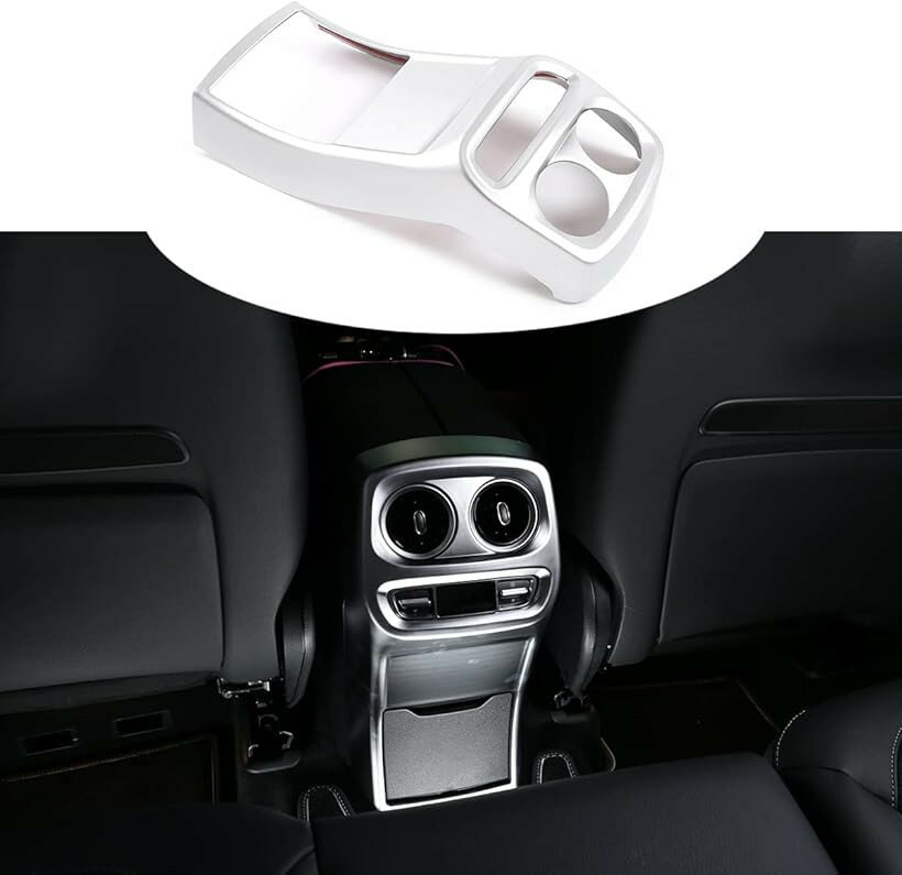 バリエーションコード : 2b2uw04xd2商品コード2b2uwd2g3s商品名互換品 メルセデス・ベンツ Gクラス W463 W463 2019 2020に対応 内装パーツ カー用品 アクセサリー 銀ブランドDIYUCARカラー銀・「対応車種」メルセデス・ベンツ Gクラス W463 W463 2019 2020（購入前にモデルと外観を確認してください）・「優れる材質」高品質のABS樹脂でできており、耐摩耗性と耐腐食性、軽量、耐色性があり、長年にわたって問題なく使用できます。・「商品の性能」お車とマッチ。それは車に豪華な装飾のアップグレードをもたらすことができます。・「取り付け簡単」取り付けが簡単で、車用の特別な粘着テープが付属しています。変更や車の損傷はありません。車のデコレーションとしても最適です。※ 他ネットショップでも併売しているため、ご注文後に在庫切れとなる場合があります。予めご了承ください。※ 品薄または希少等の理由により、参考価格よりも高い価格で販売されている場合があります。ご注文の際には必ず販売価格をご確認ください。※ 沖縄県、離島または一部地域の場合、別途送料の負担をお願いする場合があります。予めご了承ください。※ お使いのモニタにより写真の色が実際の商品の色と異なる場合や、イメージに差異が生じることがあります。予めご了承ください。※ 商品の詳細（カラー・数量・サイズ 等）については、ページ内の商品説明をご確認のうえ、ご注文ください。※ モバイル版・スマホ版ページでは、お使いの端末によっては一部の情報が表示されないことがあります。すべての記載情報をご確認するには、PC版ページをご覧ください。適合車種：メルセデス・ベンツ Gクラス W463 W463 2019 2020に対応素材：ABS製製品重量：590グラム（包装あり）含むパッケージ：1個/セットインストール方法：1）貼り付ける表面をきれいにし、乾燥した清潔な状態に保ちます。2）製品の背面にあるテープをはがします。3）インストール後少なくとも2分は特に端を強く押してください。4）天候が寒い場合。最適な接続を提供するために、ヘアドライヤー（熱風吹き付け）を使用してください。5）水に触れないでください。設置後少なくとも72時間は乾燥した状態を保ちます。または、簡単に脱落します。自動車用に設計されています。高品質な素材を使用して製造されています。取り付けが簡単で、愛車を傷つけず、安心して購入できます。ご購入の際は、お手持ちの車の車種と商品タイトルの表記が一致していることをよくご確認ください。機種が一致しない場合は、取り付けができません。