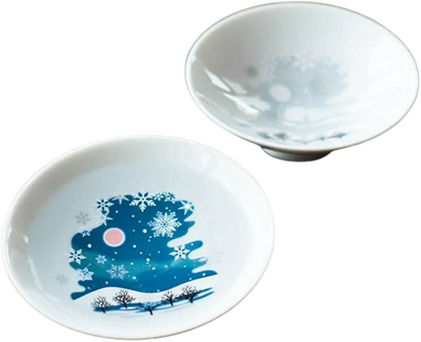 温度をデザインに 冷感雪結晶 白平盃 ペアセット 温度で絵柄が変化する 箱入 日本酒 贈り物 おちょこ お屠蘇 温度で変化 サプライズ お中元 プレゼント クリスマス (直径90mmx高さ34mm)