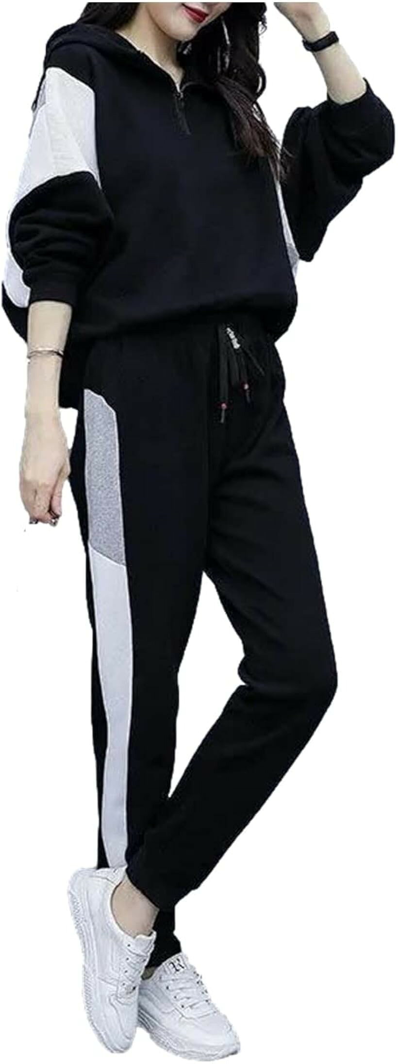 バリエーションコード : 2b4kj0v909商品コード2b4kj3ojkf商品名ジー ティアモ ジャージ 上下 セット レディース スウェット ルーム ウェア セットアップ スポーツ 部屋着 トレーナー フード XLブランドG-tiamoサイズ等XL・サイズはM・L・XLからお選びいただけます。・グレーとホワイトのライン入りデザインでオシャレ度アップ＊・ジッパー付きのトップスで着脱しやすく、ボトムスはポケット付きのためワンマイルウェアとしてもおすすめです。・薄手の素材感のため動きやすく重ね着もできるのでお好みの組み合わせが実現できます。・デイリー使いからウォーキングやランニング、ルームウェアなどの部屋着としてもおすすめです。※ 他ネットショップでも併売しているため、ご注文後に在庫切れとなる場合があります。予めご了承ください。※ 品薄または希少等の理由により、参考価格よりも高い価格で販売されている場合があります。ご注文の際には必ず販売価格をご確認ください。※ 沖縄県、離島または一部地域の場合、別途送料の負担をお願いする場合があります。予めご了承ください。※ お使いのモニタにより写真の色が実際の商品の色と異なる場合や、イメージに差異が生じることがあります。予めご了承ください。※ 商品の詳細（カラー・数量・サイズ 等）については、ページ内の商品説明をご確認のうえ、ご注文ください。※ モバイル版・スマホ版ページでは、お使いの端末によっては一部の情報が表示されないことがあります。すべての記載情報をご確認するには、PC版ページをご覧ください。