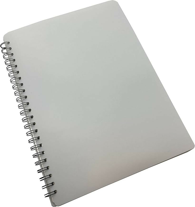 バリエーションコード : 2b431ujx48商品コード2b4ohj0nlv商品名楽譜ファイル A4サイズ 見開き 書き込みできる 最大40枚収納可能ブランドハルタロウカラーホワイト無地A4サイズ 楽譜ファイルです。楽譜ホルダー20枚入りのため合計40枚の楽譜が収納可能です。フィルムポケットへの挿し入れ式ではないので、広げた際に照明の映り込みや照り返しがなく、ステージ上で文字や譜面が飛んで見えなくなる心配がありません。本体およびバンド部はABS樹脂製で硬めのしっかりした作りで、ペン先の硬さを気にせず使えます。ABS製の硬い背表紙。紙製譜面台紙のようなヘタリが生じません。防水性・防汚性にも優れます。譜面台の上で180度開きっぱなしで使えて実用的です。「サイズ」縦 32cmx横 24cmx厚み 1.5cm、展開幅 49cm「収納枚数」 最大40枚※ 他ネットショップでも併売しているため、ご注文後に在庫切れとなる場合があります。予めご了承ください。※ 品薄または希少等の理由により、参考価格よりも高い価格で販売されている場合があります。ご注文の際には必ず販売価格をご確認ください。※ 沖縄県、離島または一部地域の場合、別途送料の負担をお願いする場合があります。予めご了承ください。※ お使いのモニタにより写真の色が実際の商品の色と異なる場合や、イメージに差異が生じることがあります。予めご了承ください。※ 商品の詳細（カラー・数量・サイズ 等）については、ページ内の商品説明をご確認のうえ、ご注文ください。※ モバイル版・スマホ版ページでは、お使いの端末によっては一部の情報が表示されないことがあります。すべての記載情報をご確認するには、PC版ページをご覧ください。