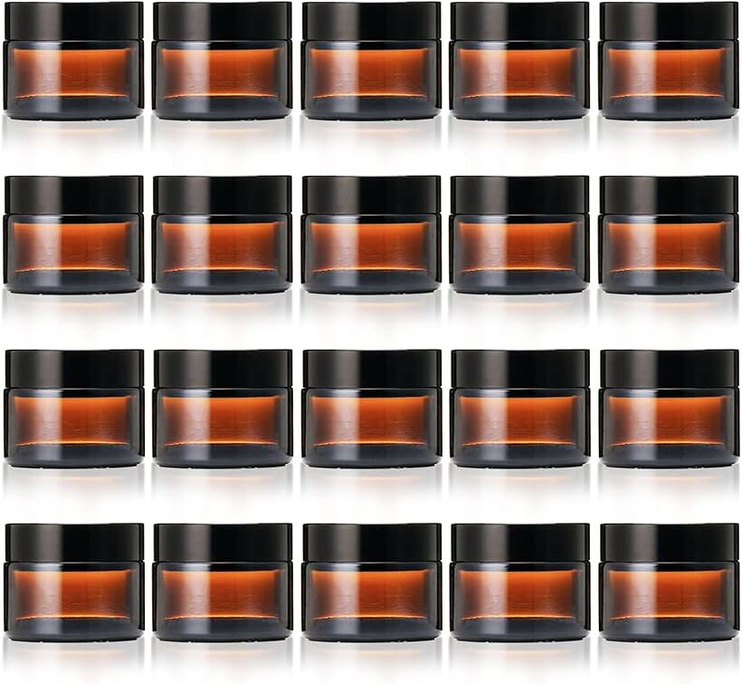 バリエーションコード : 2b2f2q0v0p商品コード2b2f2s6jkv商品名クリーム容器 遮光瓶 ガラス製 ジャー 詰め替え 保存用 中蓋付きブランドHIRAISMカラー茶色サイズ等50g， 20個「保存・詰め替え用に」ハンドクリームやアロマクリーム等の保存や詰替えに便利なクリームジャー大容量20個セットになります。しっかり密閉できる中蓋付き。旅行や出張など、お出かけの際の持ち運びにも便利です。「安心安全のガラス製」ガラス製の遮光瓶で保存することで、香りや品質を長く保つことができます。プラスチック製と違って、クリームやアルコール等と化学反応を起こす心配もなく、安心してご使用いただけます。「優れた遮光性」品質保持の大敵である紫外線（日光）をしっかりと遮光してくれるため、内容物の変化や劣化を防ぐことができます。品質保護に最適なHIRAISMブランドのクリーム容器です。「商品内容」本体：20個入　容量：50g サイズ：直径56mm、高さ45mm　カラー：ブラウン　材質：ガラス、ABS　付属：ハンドプル付きガスケット（中蓋）＊自社にて検品はしっかり行なっておりますが、どうしても製造上の都合で外蓋に小傷等ができてしまう場合がございます。製品の機能としてはもちろん問題ございませんが、その点ご了承いただけますと幸いです。※ 他ネットショップでも併売しているため、ご注文後に在庫切れとなる場合があります。予めご了承ください。※ 品薄または希少等の理由により、参考価格よりも高い価格で販売されている場合があります。ご注文の際には必ず販売価格をご確認ください。※ 沖縄県、離島または一部地域の場合、別途送料の負担をお願いする場合があります。予めご了承ください。※ お使いのモニタにより写真の色が実際の商品の色と異なる場合や、イメージに差異が生じることがあります。予めご了承ください。※ 商品の詳細（カラー・数量・サイズ 等）については、ページ内の商品説明をご確認のうえ、ご注文ください。※ モバイル版・スマホ版ページでは、お使いの端末によっては一部の情報が表示されないことがあります。すべての記載情報をご確認するには、PC版ページをご覧ください。