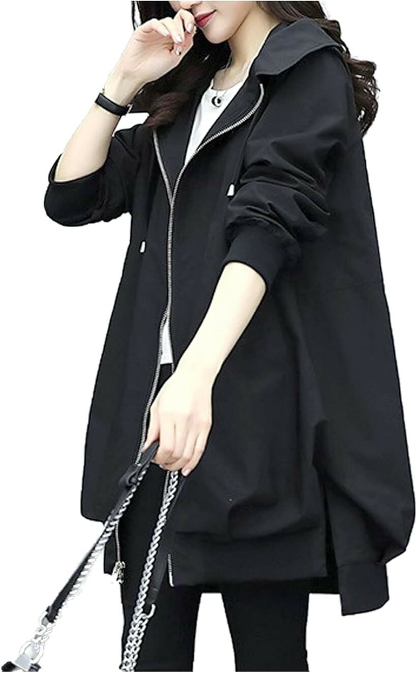 バリエーションコード : 2b2pv5l38d商品コード2bjhno9pn9商品名マウンテンパーカー レディース ライト アウター ジャケット 春服 長袖 フード付き M ブラックブランドFAAMEE(フェイミー)カラーブラックサイズ等M・ゆったりとしたシルエットのマウンテンパーカー。透け感があり軽い素材ながらも、タウンユースとして着ていただけるアイテム。軽量ライトアウターとしても。・カジュアルなパーカーをトレンドっぽくアップデート。さらっと ”羽織る感覚で着る、フーディー” の提案です。パーカーだけれども、パーカーの枠を新しく開拓した1着に仕上げました。裾はドローストリング仕様になっているため、 気分に合わせてシルエットの変化も楽しめます。・ワンサイズアップすることでルーズなシルエットに着こなせば、トレンドのビッグシルエットが完成します。・スッキリコーデにはスキニーパンツ、スリムパンツ、スラックスパンツがおすすめです。・ロングシーズン活用できちゃう、超超超使える。。アイテム。何よりこの軽さに驚き。重いアウターが苦手な方にもおすすめです。ルーズスタイルにはワイドパンツやデニムがおすすめ。スウェットパンツやジョガーパンツを合わせてスポーティーな着こなしもできる万能アイテムです。・春や秋、梅雨の季節はライトアウターとして、撥水加工済みのマウンテンパーカー1枚で大活躍。 ヒップまで隠れるミドル丈※ 他ネットショップでも併売しているため、ご注文後に在庫切れとなる場合があります。予めご了承ください。※ 品薄または希少等の理由により、参考価格よりも高い価格で販売されている場合があります。ご注文の際には必ず販売価格をご確認ください。※ 沖縄県、離島または一部地域の場合、別途送料の負担をお願いする場合があります。予めご了承ください。※ お使いのモニタにより写真の色が実際の商品の色と異なる場合や、イメージに差異が生じることがあります。予めご了承ください。※ 商品の詳細（カラー・数量・サイズ 等）については、ページ内の商品説明をご確認のうえ、ご注文ください。※ モバイル版・スマホ版ページでは、お使いの端末によっては一部の情報が表示されないことがあります。すべての記載情報をご確認するには、PC版ページをご覧ください。「参考サイズ」「M」着丈前/後 75/83 肩幅39 バスト112「L」着丈前/後 76/84 肩幅40 バスト114「XL」着丈前/後 77/85 肩幅41 バスト116＊サイズには若干の誤差がございますがご了承お願いします。・メイン素材: 100% ポリエステル・素材構成: 100% ポリエステル