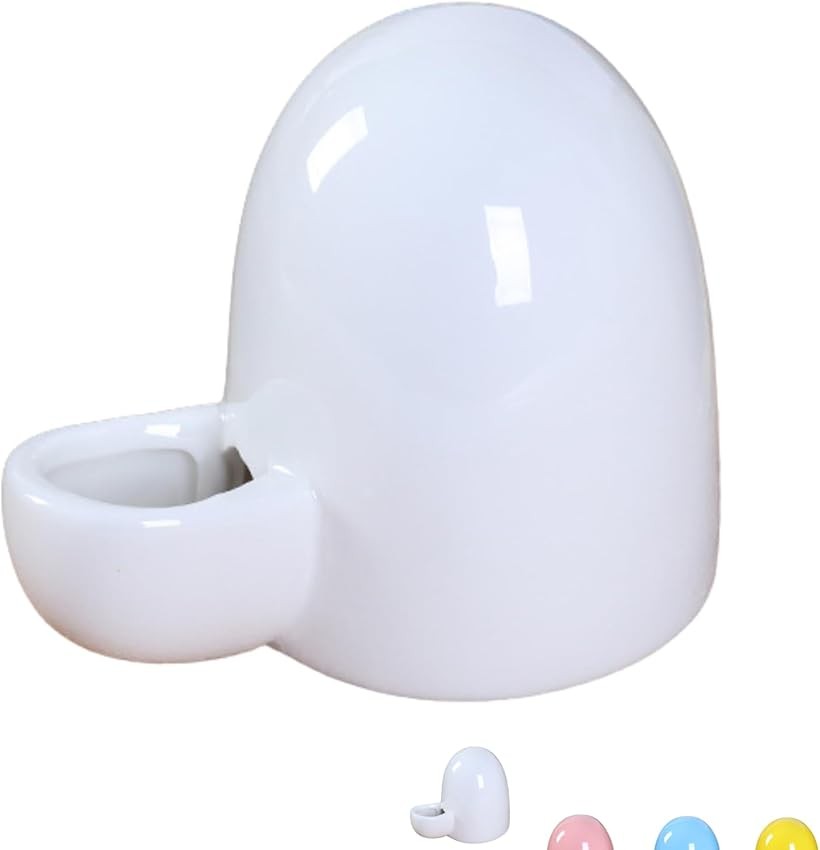 バリエーションコード : 2b9y8lty6k商品コード2b9f1w3vdw商品名給水器 陶器製 置き型 水飲み器 給水タンク 給水ボトル 小動物 小鳥 インコ ハリネズミ ハムスター ジャンガリアンブランドozgramカラーWhiteサイズ等小動物用「小型の動物に対応」活動的な小型動物の給水器として最適です「丈夫な陶器製」重量があり安定しているので脚を掛けても転倒しにくいのが特徴です「シンプルな形状」飼育環境に配慮した突起の無いシンプルなデザインとなっています「製品寸法」11x9cm 底部径：7.5cm「重量」240g「給水容量」約200㎖※ 他ネットショップでも併売しているため、ご注文後に在庫切れとなる場合があります。予めご了承ください。※ 品薄または希少等の理由により、参考価格よりも高い価格で販売されている場合があります。ご注文の際には必ず販売価格をご確認ください。※ 沖縄県、離島または一部地域の場合、別途送料の負担をお願いする場合があります。予めご了承ください。※ お使いのモニタにより写真の色が実際の商品の色と異なる場合や、イメージに差異が生じることがあります。予めご了承ください。※ 商品の詳細（カラー・数量・サイズ 等）については、ページ内の商品説明をご確認のうえ、ご注文ください。※ モバイル版・スマホ版ページでは、お使いの端末によっては一部の情報が表示されないことがあります。すべての記載情報をご確認するには、PC版ページをご覧ください。日本発祥のブランドozgram