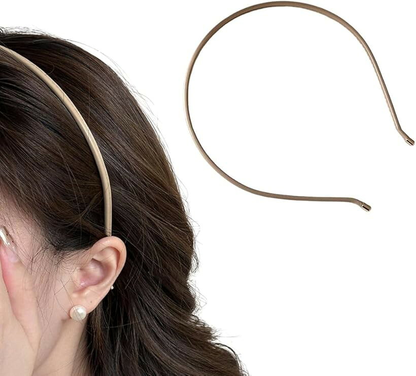 バリエーションコード : 2bu838n96i商品コード2bu834lsiy商品名カチューシャ ヘアバンド フェイクレザー 細目 細カチューシャ おしゃれ 大人カジュアル シンプル 韓国風ブランドLiebendoカラーミルクティーサイズ等フリーサイズ※ 他ネットショップでも併売しているため、ご注文後に在庫切れとなる場合があります。予めご了承ください。※ 品薄または希少等の理由により、参考価格よりも高い価格で販売されている場合があります。ご注文の際には必ず販売価格をご確認ください。※ 沖縄県、離島または一部地域の場合、別途送料の負担をお願いする場合があります。予めご了承ください。※ お使いのモニタにより写真の色が実際の商品の色と異なる場合や、イメージに差異が生じることがあります。予めご了承ください。※ 商品の詳細（カラー・数量・サイズ 等）については、ページ内の商品説明をご確認のうえ、ご注文ください。※ モバイル版・スマホ版ページでは、お使いの端末によっては一部の情報が表示されないことがあります。すべての記載情報をご確認するには、PC版ページをご覧ください。・「シンプルでシックなデザインのカチューシャ」レザー風の落ち着いたデザインのカチューシャ。ソフトな付け心地で使いやすく、一つ加えるだけでトレンド感のあるヘアスタイルに大変身。・「こなれたおしゃれヘアスタイルに」シンプルながらもしっかりかわいくお洒落に決まるカチューシャ。重ね付けで着用すれば、ワンランク上のおしゃれスタイリングが実現します。・「様々なシーンで活躍」派手になりすぎないデザインなのでフォーマルにもカジュアルにもご使用いただけます。おうちでのちょっとした髪留めとしてはもちろん、おでかけやデートなどの休日のオケージョンスタイルのお供にも。・「おそろいコーデにも」手軽におしゃれを楽しめるヘアアクセサリーなのでちょっとしたプレゼントやギフトにも。推し活などのヘアメイク時のお友達とのおそろいアイテムに、ご家族とシェアもおすすめ。・商品サイズ：全長約40.5cmx幅0.4cm ＊詳細サイズは画像をご覧ください。