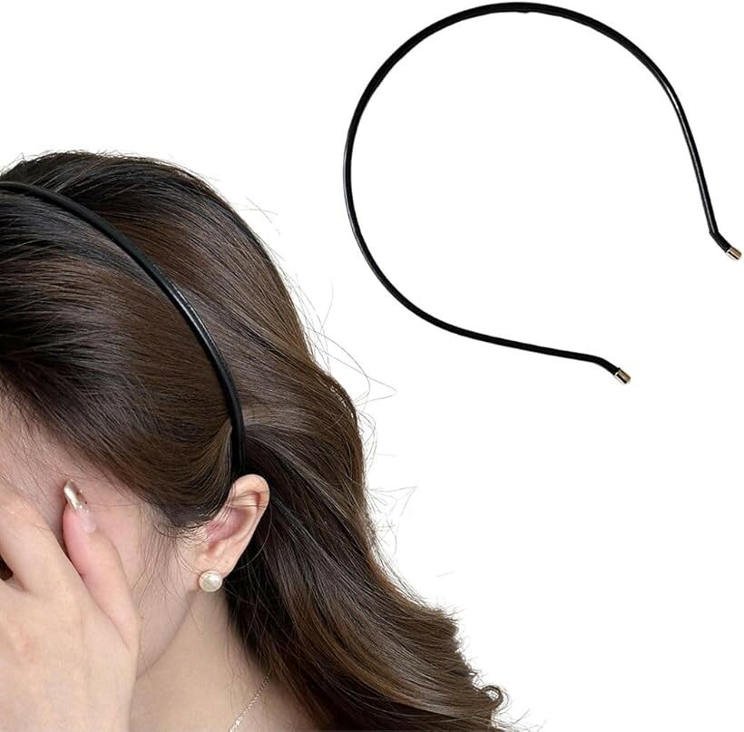 バリエーションコード : 2bu838n96i商品コード2bu83jx0o1商品名カチューシャ ヘアバンド フェイクレザー 細目 細カチューシャ おしゃれ 大人カジュアル シンプル 韓国風ブランドLiebendoカラーブラックサイズ等フリーサイズ※ 他ネットショップでも併売しているため、ご注文後に在庫切れとなる場合があります。予めご了承ください。※ 品薄または希少等の理由により、参考価格よりも高い価格で販売されている場合があります。ご注文の際には必ず販売価格をご確認ください。※ 沖縄県、離島または一部地域の場合、別途送料の負担をお願いする場合があります。予めご了承ください。※ お使いのモニタにより写真の色が実際の商品の色と異なる場合や、イメージに差異が生じることがあります。予めご了承ください。※ 商品の詳細（カラー・数量・サイズ 等）については、ページ内の商品説明をご確認のうえ、ご注文ください。※ モバイル版・スマホ版ページでは、お使いの端末によっては一部の情報が表示されないことがあります。すべての記載情報をご確認するには、PC版ページをご覧ください。・「シンプルでシックなデザインのカチューシャ」レザー風の落ち着いたデザインのカチューシャ。ソフトな付け心地で使いやすく、一つ加えるだけでトレンド感のあるヘアスタイルに大変身。・「こなれたおしゃれヘアスタイルに」シンプルながらもしっかりかわいくお洒落に決まるカチューシャ。重ね付けで着用すれば、ワンランク上のおしゃれスタイリングが実現します。・「様々なシーンで活躍」派手になりすぎないデザインなのでフォーマルにもカジュアルにもご使用いただけます。おうちでのちょっとした髪留めとしてはもちろん、おでかけやデートなどの休日のオケージョンスタイルのお供にも。・「おそろいコーデにも」手軽におしゃれを楽しめるヘアアクセサリーなのでちょっとしたプレゼントやギフトにも。推し活などのヘアメイク時のお友達とのおそろいアイテムに、ご家族とシェアもおすすめ。・商品サイズ：全長約40.5cmx幅0.4cm ＊詳細サイズは画像をご覧ください。