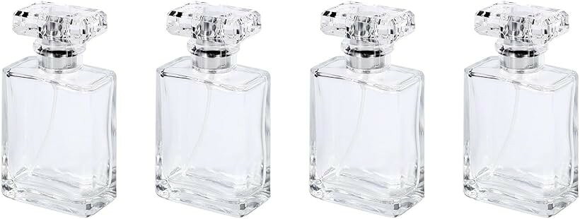 バリエーションコード : 2b9u1untc3商品コード2b9u1dlllp商品名香水アトマイザー 香水 スプレーボトル 持ち運び ガラス 詰め替え ミニサイズ 小型 香水瓶 携帯用ブランドCrystal craftカラー30ml「香水アトマイザー」このアトマイザーは、アロマオイルやコスメにも対応し、多目的に使用できます。液体がどれほど押し上げられても、漏れ防止の設計で安心です。逆さにしても、バッグやポーチの中で液漏れしません。「シンプルなデザイン」シンプルで洗練されたデザインで、外出先や旅行中にも気軽に持ち運べます。香水だけでなく、化粧水、虫よけ、さらには水や洗剤を入れても便利に使えます。「高い携帯性」軽量でコンパクトな設計により、どこでも手軽に使用でき、日常生活におけるさまざまなシーンで活躍します。「安心の品質」高品質なガラス素材を使用し、耐久性とスタイリッシュさを兼ね備えた商品です。「選べる容量」30mlと50mlの容量をご用意。お好みに合わせて選択でき、用途に応じて使い分けが可能です。※ 他ネットショップでも併売しているため、ご注文後に在庫切れとなる場合があります。予めご了承ください。※ 品薄または希少等の理由により、参考価格よりも高い価格で販売されている場合があります。ご注文の際には必ず販売価格をご確認ください。※ 沖縄県、離島または一部地域の場合、別途送料の負担をお願いする場合があります。予めご了承ください。※ お使いのモニタにより写真の色が実際の商品の色と異なる場合や、イメージに差異が生じることがあります。予めご了承ください。※ 商品の詳細（カラー・数量・サイズ 等）については、ページ内の商品説明をご確認のうえ、ご注文ください。※ モバイル版・スマホ版ページでは、お使いの端末によっては一部の情報が表示されないことがあります。すべての記載情報をご確認するには、PC版ページをご覧ください。サイズ: 全長 約90mm、ボトル底部 約45mm 容量: 30ml / 50ml 重量: 112g (30ml)、141g (50ml) 素材: 高品質ガラス 特徴: 液漏れ防止設計、逆さにしても安心 用途: 香水、化粧水、アロマオイル、虫よけ、水、洗剤など