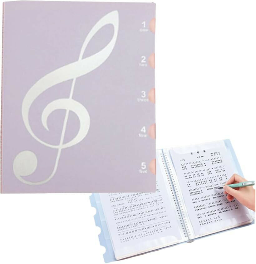 バリエーションコード : 2b4kcjw406商品コード2b4kcj93cv商品名morytrade 楽譜ファイル 譜面ファイル 書き込める 書き込み A4 40枚対応 2面 見開き 反射防止 紫ブランドMORY TRADEカラー紫・インデックス付きの楽譜ファイルです。20ページあり、両面に譜面を入れることができるので、合計40枚の楽譜を収納することができます。・各ページは上下のクリアーバンド部分で挟むようにして紙を固定するため、譜面に書き込みができます。また、クリアーファイルと違って光の反射がありませんので見やすい楽譜ホルダーです。・金属製の丸リングで閉じてありますので、めくりやすく、180度見開きで使用可能です。黒色は赤・黄・緑・青・紫の5ページx4セットの20ページ仕様です。黒色以外は20ページとも透明のホルダーになっています。・ピアノ教室やギター・バイオリン・吹奏楽等のレッスン・演奏会などで活躍。おしゃれなデザインとお好みで選べる5色カラー展開でお子様の習い事もやる気アップ＊・サイズ：26x32cm ページ数：40ページ （クリアーファイルは20枚、両面に入るので40ページ） 表紙カラー：全5色（黒 水色 緑 ピンク 紫）※ 他ネットショップでも併売しているため、ご注文後に在庫切れとなる場合があります。予めご了承ください。※ 品薄または希少等の理由により、参考価格よりも高い価格で販売されている場合があります。ご注文の際には必ず販売価格をご確認ください。※ 沖縄県、離島または一部地域の場合、別途送料の負担をお願いする場合があります。予めご了承ください。※ お使いのモニタにより写真の色が実際の商品の色と異なる場合や、イメージに差異が生じることがあります。予めご了承ください。※ 商品の詳細（カラー・数量・サイズ 等）については、ページ内の商品説明をご確認のうえ、ご注文ください。※ モバイル版・スマホ版ページでは、お使いの端末によっては一部の情報が表示されないことがあります。すべての記載情報をご確認するには、PC版ページをご覧ください。色:紫インデックス付きの楽譜ファイルです。20ページあり、両面に譜面を入れることができるので、合計40枚の楽譜を収納することができます。各ページは上下のクリアーバンド部分で挟むようにして紙を固定するため、譜面に書き込みができます。また、クリアーファイルと違って光の反射がありませんので見やすい楽譜ホルダーです。金属製の丸リングで閉じてありますので、めくりやすく、180度見開きで使用可能です。黒色は赤・黄・緑・青・紫の5ページx4セットの20ページ仕様です。黒色以外は20ページとも透明のホルダーになっています。ピアノ教室やギター・バイオリン・吹奏楽等のレッスン・演奏会などで活躍。おしゃれなデザインとお好みで選べる5色カラー展開でお子様の習い事もやる気アップ＊サイズ：26x32cmページ数：40ページ（クリアーファイルは20枚、両面に入るので40ページ）表紙カラー：全5色（黒水色緑ピンク紫）