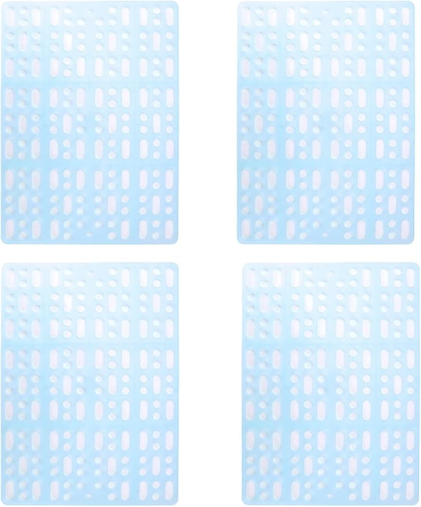 バリエーションコード : 2b4kj3iwqr商品コード2b4kjkphyg商品名ラビットケージ用 休足マット 手足 保護 4枚セット 02 ブルーブランドST TSカラー02　ブルー・ラビットケージ用 小動物用マット 休足マット マット すのこ 手足 保護 4枚セット 。 プラスチック 製 で 洗えて 清潔＊・「ウサギ／モルモット 足裏 保護マット 」直接ゲージで飼育すると様々な弊害が生まれます。特にゲージに触れるところは皮膚炎の原因となります。本商品を使用することで大切なうさちゃんの体を守ることができます＊・「こんな商品」厚みもしっかりしているので噛まれてもヘタレず長期的にご使用頂けます＊水洗い出来て清潔に長期間使えます＊下に落ちる設計になっていて清潔を保てます＊・「使い方簡単」付属の部品にはめ込むだけ＊・「ラビット ケージ用 休足マット 商品データ 」34cmx25cm　4枚セット カラー　ブルー、ピンク、クリア(薄いホワイト)※ 他ネットショップでも併売しているため、ご注文後に在庫切れとなる場合があります。予めご了承ください。※ 品薄または希少等の理由により、参考価格よりも高い価格で販売されている場合があります。ご注文の際には必ず販売価格をご確認ください。※ 沖縄県、離島または一部地域の場合、別途送料の負担をお願いする場合があります。予めご了承ください。※ お使いのモニタにより写真の色が実際の商品の色と異なる場合や、イメージに差異が生じることがあります。予めご了承ください。※ 商品の詳細（カラー・数量・サイズ 等）については、ページ内の商品説明をご確認のうえ、ご注文ください。※ モバイル版・スマホ版ページでは、お使いの端末によっては一部の情報が表示されないことがあります。すべての記載情報をご確認するには、PC版ページをご覧ください。