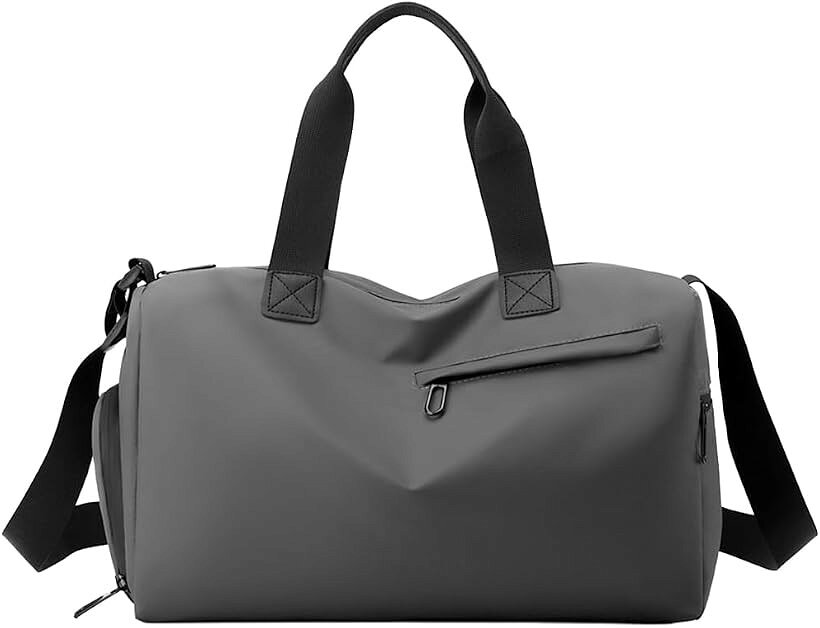 バリエーションコード : 2brwwq826c商品コード2brwwojsqv商品名ボストンバッグ シンプル 防水 2way 20l最大35l スポーツバッグブランドFUPUTWOカラーグレーサイズ等持ち手19cm、横39cm、高さ23cm、マチ22cm旅行やジム通いなど幅広く活躍するボストンバッグです。年代や性別問わず使いやすさが魅力の落ち着いたデザインながら、収納力にも優れ荷物の出し入れもしやすい、日常使いからお出かけまで対応する鞄です。生地は防水仕様の素材で、急な天候変化や水はねにも対応します。内部は水分が染みにくく衣類や小物を清潔に保ち持ち運べます。アウトドアや移動の多いシーンでも天気を気にせず持ち運べ利便性が高いです。持ち方を選べる2wayタイプで、手持ちと肩がけ両方に対応しています。取り外し可能なショルダーストラップで、用途やシーンに応じて使い分けが出来るため移動時の負担を軽減します。容量は20l最大35lまで入り、内部の乾湿分離ポケットは濡れた荷物分けて収納可能です。便利なフロントポケットやサイドポケットにシューズ収納付きで、幅広いシーンに活躍する実用的なスポーツバッグです。「カラー」グレー、ブラック、ピンク「素材」ポリエステル「サイズ」持ち手19cm、横39cm、高さ23cm、マチ22cm「重量」390g※ 他ネットショップでも併売しているため、ご注文後に在庫切れとなる場合があります。予めご了承ください。※ 品薄または希少等の理由により、参考価格よりも高い価格で販売されている場合があります。ご注文の際には必ず販売価格をご確認ください。※ 沖縄県、離島または一部地域の場合、別途送料の負担をお願いする場合があります。予めご了承ください。※ お使いのモニタにより写真の色が実際の商品の色と異なる場合や、イメージに差異が生じることがあります。予めご了承ください。※ 商品の詳細（カラー・数量・サイズ 等）については、ページ内の商品説明をご確認のうえ、ご注文ください。※ モバイル版・スマホ版ページでは、お使いの端末によっては一部の情報が表示されないことがあります。すべての記載情報をご確認するには、PC版ページをご覧ください。