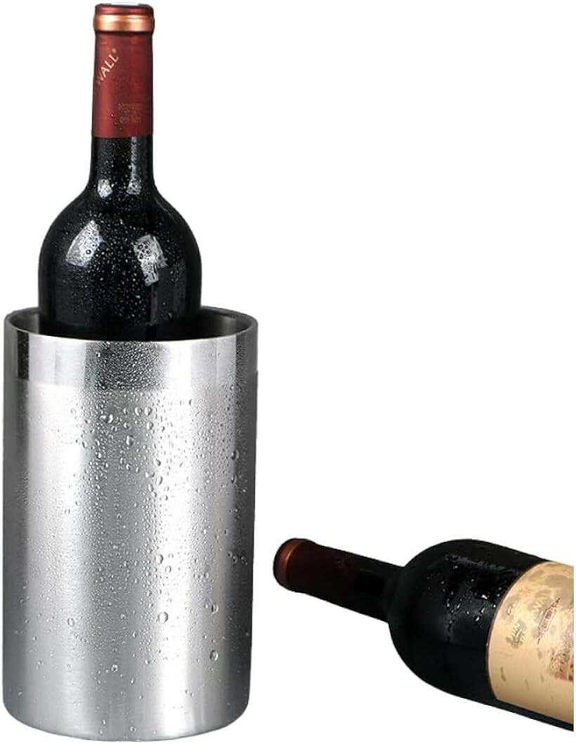 商品コード2brfcpcurs商品名ワインクーラー 卓上 ボトルクーラー 二重構造 ワイン シャンパン 日本酒 ステンレス 小型 1個ブランドMOODY HOUSEカラーシルバー「注ぐたびに、ちょうどいい温度を楽しめる贅沢」ステンレス製のワインクーラーが、冷やしたワインの温度をやさしくキープ。氷や電源を使わず、テーブルに置くだけで、食事の時間を心地よく演出します。「冷蔵庫から出して、そのまま卓上へ」冷やしたボトルを入れるだけで、飲み頃温度をキープ。途中で冷蔵庫へ戻す手間がなく、会話や食事を中断せずにワインを楽しめます。「ワイン以外にも使える、頼れる一台」ワインはもちろん、スパークリングや日本酒、ボトル飲料にも対応。毎日の晩酌から特別な日まで、幅広いシーンで活躍する卓上ワインクーラーです。「商品仕様」商品名:ステンレスワインボトル 重量:497g 素材:ステンレス 個数:1個 サイズ:縦19cm 横12cmカラー:シルバー※ 他ネットショップでも併売しているため、ご注文後に在庫切れとなる場合があります。予めご了承ください。※ 品薄または希少等の理由により、参考価格よりも高い価格で販売されている場合があります。ご注文の際には必ず販売価格をご確認ください。※ 沖縄県、離島または一部地域の場合、別途送料の負担をお願いする場合があります。予めご了承ください。※ お使いのモニタにより写真の色が実際の商品の色と異なる場合や、イメージに差異が生じることがあります。予めご了承ください。※ 商品の詳細（カラー・数量・サイズ 等）については、ページ内の商品説明をご確認のうえ、ご注文ください。※ モバイル版・スマホ版ページでは、お使いの端末によっては一部の情報が表示されないことがあります。すべての記載情報をご確認するには、PC版ページをご覧ください。