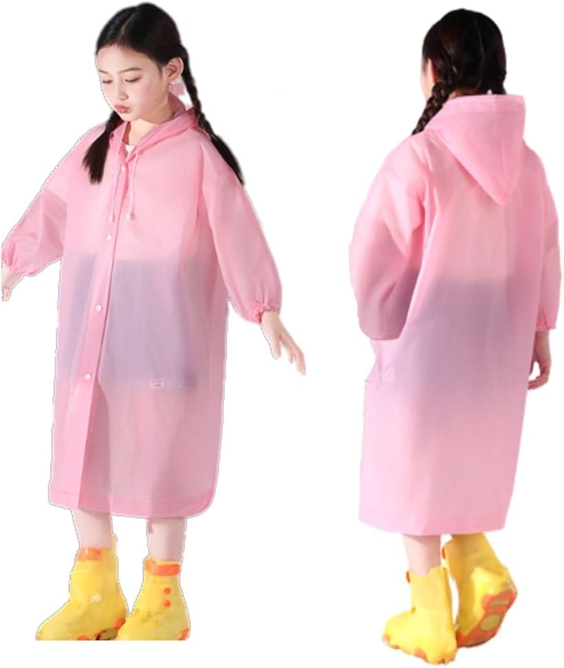 バリエーションコード : 2bu644huwg商品コード2butv1kky9商品名レインコート キッズ カッパ 子供 小学生 使い捨て かっぱ レインポンチョ レディース ジュニア ポンチョ リュック対応ブランドPRUNCRUNカラーピンクサイズ等110-150cm小学生用レインコートです 低学年から高学年まで使用できるサイズ感 自転車での移動や通学時におすすめな簡易レインコートです身長110～150cmに適応したワンサイズ 身長150cmのレディースやジュニア用にもおすすめです 小学生から中学生まで使用できます 行事や災害用にまとめ買いも可能です遠足やお出かけ、レジャーや林間学習、修学旅行などの雨対策におすすめです 透明でシンプルで使いやすい簡易カッパです 学校行事用に大量注文も可能です※ 他ネットショップでも併売しているため、ご注文後に在庫切れとなる場合があります。予めご了承ください。※ 品薄または希少等の理由により、参考価格よりも高い価格で販売されている場合があります。ご注文の際には必ず販売価格をご確認ください。※ 沖縄県、離島または一部地域の場合、別途送料の負担をお願いする場合があります。予めご了承ください。※ お使いのモニタにより写真の色が実際の商品の色と異なる場合や、イメージに差異が生じることがあります。予めご了承ください。※ 商品の詳細（カラー・数量・サイズ 等）については、ページ内の商品説明をご確認のうえ、ご注文ください。※ モバイル版・スマホ版ページでは、お使いの端末によっては一部の情報が表示されないことがあります。すべての記載情報をご確認するには、PC版ページをご覧ください。洗濯不可 「注意」袖口にゴムのしぼりがついていない商品もあります レインコートの大きさは仕入れ先の工場により若干の誤差あり