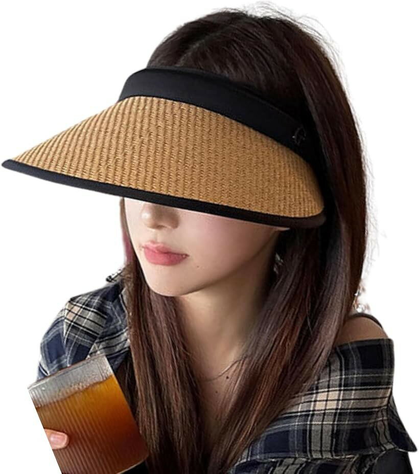 バリエーションコード : 2bu8uql468商品コード2bu8u5x6o5商品名ジーティアモ サンバイザー レディース 紫外線 uv カット つば 長 広 日よけ 日焼け 防止 キャップ 帽子 ハット 通気性 軽量 UV かわいい おしゃれ シンプル 韓国 ぼうし さんばいざー 観戦 ランニング テニス ゴルフ 散歩 さんぽ きゃっぷ 無地 トレーニングブランドG-tiamoカラーブラックサイズ等Free Sizeさまざまのシーンで大活躍の紫外線対策サンバイザー。ブラックのラインがワンポイントになりオシャレ度アップ直射日光を避け、紫外線対策、日焼け対策、と日常生活の必須アイテム間違いなし。麦わら風の素材で夏らしいコーディネートを楽しめます軽量設計で長時間の着用も安心ですつばの長さ：約12cm、頭囲：約58cm※ 他ネットショップでも併売しているため、ご注文後に在庫切れとなる場合があります。予めご了承ください。※ 品薄または希少等の理由により、参考価格よりも高い価格で販売されている場合があります。ご注文の際には必ず販売価格をご確認ください。※ 沖縄県、離島または一部地域の場合、別途送料の負担をお願いする場合があります。予めご了承ください。※ お使いのモニタにより写真の色が実際の商品の色と異なる場合や、イメージに差異が生じることがあります。予めご了承ください。※ 商品の詳細（カラー・数量・サイズ 等）については、ページ内の商品説明をご確認のうえ、ご注文ください。※ モバイル版・スマホ版ページでは、お使いの端末によっては一部の情報が表示されないことがあります。すべての記載情報をご確認するには、PC版ページをご覧ください。