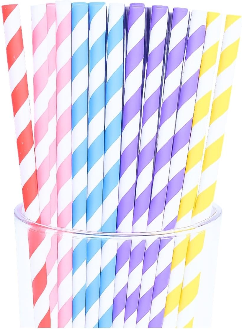 バリエーションコード : 2bu23pgxgo商品コード2brtddy5oj商品名ストロー 紙ストロー おしゃれ 5色x5本 25本入り 使い捨て 可愛い 誕生日 子供 パーティー 小さい 御祝い プレート お正月 ホームパーティ クリスマスブランドPRUNCRUNカラー赤 ピンク ブルー 紫 青 黄色商品内容: パーティー用紙ストロー25本入り、長さ19cm、国内検品済みカラーバリエーション: 5色のカラフルなストローが各5本ずつ、合計25本セット用途: 誕生日パーティー、ホームパーティー、お正月、クリスマスなどのイベントに最適なアイテムサイズ仕様: 標準的な飲み物に適した19cmの長さで、使いやすい設計品質管理: 安心してご使用いただけるよう、国内で厳重な品質検査を実施※ 他ネットショップでも併売しているため、ご注文後に在庫切れとなる場合があります。予めご了承ください。※ 品薄または希少等の理由により、参考価格よりも高い価格で販売されている場合があります。ご注文の際には必ず販売価格をご確認ください。※ 沖縄県、離島または一部地域の場合、別途送料の負担をお願いする場合があります。予めご了承ください。※ お使いのモニタにより写真の色が実際の商品の色と異なる場合や、イメージに差異が生じることがあります。予めご了承ください。※ 商品の詳細（カラー・数量・サイズ 等）については、ページ内の商品説明をご確認のうえ、ご注文ください。※ モバイル版・スマホ版ページでは、お使いの端末によっては一部の情報が表示されないことがあります。すべての記載情報をご確認するには、PC版ページをご覧ください。