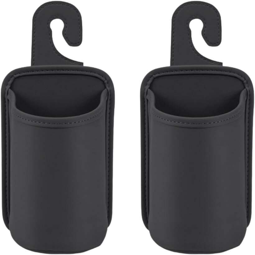 バリエーションコード : 2brr51pivr商品コード2brr5kvp5n商品名ヘッドレスト ドリンクホルダー 後部座席 車内 便利グッズ 2個セットブランドideamallカラーブラック「後部座席ドリンクホルダー」高級PUレザーを採用したヘッドレスト装着型、後部座席の使い勝手を向上させ、車内空間を無駄なく活用できる実用性の高いカー用品です。「工具不要で簡単取り付け」ヘッドレストポールに挟むだけの簡単構造で、工具不要・約30秒で装着可能。汎用設計により多くの車種に対応し、走行中も安定感のある使用感を実現します。「上質PUレザー仕様」高級感あふれるPUレザー素材を使用し、耐久性と美観を両立。車内インテリアと自然に調和し、後部座席の印象をワンランク上に引き上げます。「後部座席の不便を快適に」後部座席の「不便」を「快適」に変える便利アイテムとして、日常使いから旅行まで幅広いシーンで活躍し、同乗者の満足度を高めるカーアクセサリーです。※ 他ネットショップでも併売しているため、ご注文後に在庫切れとなる場合があります。予めご了承ください。※ 品薄または希少等の理由により、参考価格よりも高い価格で販売されている場合があります。ご注文の際には必ず販売価格をご確認ください。※ 沖縄県、離島または一部地域の場合、別途送料の負担をお願いする場合があります。予めご了承ください。※ お使いのモニタにより写真の色が実際の商品の色と異なる場合や、イメージに差異が生じることがあります。予めご了承ください。※ 商品の詳細（カラー・数量・サイズ 等）については、ページ内の商品説明をご確認のうえ、ご注文ください。※ モバイル版・スマホ版ページでは、お使いの端末によっては一部の情報が表示されないことがあります。すべての記載情報をご確認するには、PC版ページをご覧ください。