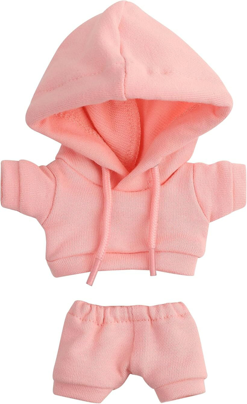 バリエーションコード : 2bkhyilwo2商品コード2bkhr1hgpf商品名ぬい服 ぬいぐるみ 服 パーカー ズボン 人形ブランドAXLUCEカラーピンクサイズ等10cmぬいぐるみ用のパーカーとズボンです。お気に入りのぬいぐるみをおしゃれに着せ替えれば、写真撮影やお出かけがもっと楽しくなります。SNS映え間違いなしの可愛さで、つい持ち歩きたくなる推し活・ぬい活の必須アイテムです。「 適用サイズ 」約10cm・約15cm・約20cm ぬいぐるみ「 セット内容 」パーカー・ズボン　＊人形本体は含まれません。柔らかく丈夫な生地で作られているため、大切なぬいぐるみを傷めず安心です。着脱も簡単なので、着せ替え初心者でもストレスなく楽しめます。人形本体は含まれません。またセット内容以外のものも含まれません。人が着る服と違い、サイズが小さいため、縫製などが多少甘い場合がございます。ご了承いただけますと幸いです。モニター環境により、写真の色とは、多少、異なる場合がございます。細部のデザインは時期により、多少、変更される場合がございます。濃い色の服の場合、湿った状態や、着せたままの状態は、ぬいぐるみに色が移る原因になる場合があるので、長期間の着用は避けていただきますようお願いいたします。※ 他ネットショップでも併売しているため、ご注文後に在庫切れとなる場合があります。予めご了承ください。※ 品薄または希少等の理由により、参考価格よりも高い価格で販売されている場合があります。ご注文の際には必ず販売価格をご確認ください。※ 沖縄県、離島または一部地域の場合、別途送料の負担をお願いする場合があります。予めご了承ください。※ お使いのモニタにより写真の色が実際の商品の色と異なる場合や、イメージに差異が生じることがあります。予めご了承ください。※ 商品の詳細（カラー・数量・サイズ 等）については、ページ内の商品説明をご確認のうえ、ご注文ください。※ モバイル版・スマホ版ページでは、お使いの端末によっては一部の情報が表示されないことがあります。すべての記載情報をご確認するには、PC版ページをご覧ください。