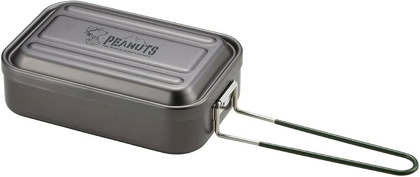 バリエーションコード : 2b9kgsjvsi商品コード2b408vtru0商品名skater アルミ メスティン 飯盒 飯ごう アウトドア 目盛付 850ml スヌーピー キャンプAFTM8N-Aブランドスケーター(Skater)カラー850mlサイズ等850mlサイズ:幅12.2x奥行18.2x高さ6.1cm素材・材質:本体・フタ＝アルミニウム合金 板厚1.0mm（アルマイト加工） 止具・ハンドル＝ステンレス ハンドルカバー＝PVC満水容量：850ml注意事項:電子レンジ オーブン グリル食洗機 食器乾燥機は使用不可※ 他ネットショップでも併売しているため、ご注文後に在庫切れとなる場合があります。予めご了承ください。※ 品薄または希少等の理由により、参考価格よりも高い価格で販売されている場合があります。ご注文の際には必ず販売価格をご確認ください。※ 沖縄県、離島または一部地域の場合、別途送料の負担をお願いする場合があります。予めご了承ください。※ お使いのモニタにより写真の色が実際の商品の色と異なる場合や、イメージに差異が生じることがあります。予めご了承ください。※ 商品の詳細（カラー・数量・サイズ 等）については、ページ内の商品説明をご確認のうえ、ご注文ください。※ モバイル版・スマホ版ページでは、お使いの端末によっては一部の情報が表示されないことがあります。すべての記載情報をご確認するには、PC版ページをご覧ください。