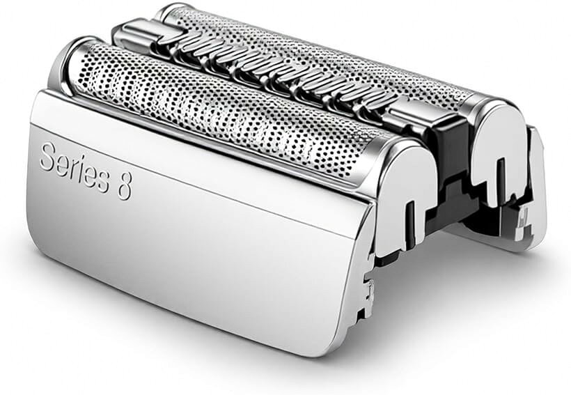 商品コード2bkt0wryvk商品名互換品 シリーズ8 替刃 ブラウン対応 シェーバー F/C83M シェーバー替刃 Series8 電気シェーバー s8 髭剃りブランドCSKKYOカラー銀色本製品はS9のActiveシリーズ専用です。S9のその他のシリーズには対応しておりません。ご購入前に必ず対応機種をご確認ください。「対応本体タイプ」 5794 、 5795 。「型番」 ブラウン シリーズ8 替刃 / シリーズ9 アクティブ 替刃 （ F/C 83M 、 F/C 83M-b 、F/C83M 、 F/C83M-b に対応）の互換品です。ご購入前に対応本体型番をご確認ください。「切れ味持続」高品質鋼材を使用し、特殊硬化処理を施した刃は、鋭い切れ味を長時間持続。肌への負担を軽減し、毎日なめらかで快適な剃り上がりを実現します。「肌トラブル防止」消耗品である替え刃を定期的に交換することで、切れ味の低下による「引っ張り剃り」を防止。肌荒れ、赤み、かゆみなどのトラブルからお肌を守ります。また、簡単に分解洗浄できる設計で、清潔を保ち、雑菌の繁殖を抑えます。「コスト削減」網刃・内刃が一体型となったシリーズ8専用の替刃カセットです。長く快適にお使いいただくために、約18ヶ月ごとに交換することをお勧めしております。最高のパフォーマンスを維持できます。切れ味が持続する高耐久設計により、頻繁な交換の手間とコストを軽減します。シェーバー本体の性能を最大限に引き出し、買い替えの必要性を減らす、信頼できる長期的なパートナーです。※ 他ネットショップでも併売しているため、ご注文後に在庫切れとなる場合があります。予めご了承ください。※ 品薄または希少等の理由により、参考価格よりも高い価格で販売されている場合があります。ご注文の際には必ず販売価格をご確認ください。※ 沖縄県、離島または一部地域の場合、別途送料の負担をお願いする場合があります。予めご了承ください。※ お使いのモニタにより写真の色が実際の商品の色と異なる場合や、イメージに差異が生じることがあります。予めご了承ください。※ 商品の詳細（カラー・数量・サイズ 等）については、ページ内の商品説明をご確認のうえ、ご注文ください。※ モバイル版・スマホ版ページでは、お使いの端末によっては一部の情報が表示されないことがあります。すべての記載情報をご確認するには、PC版ページをご覧ください。