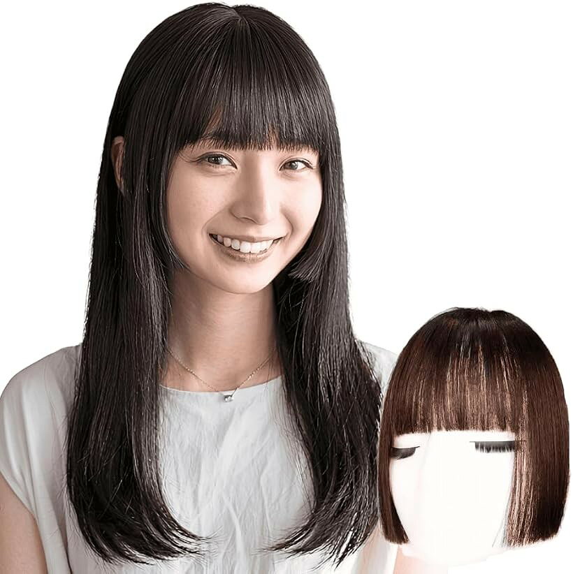 バリエーションコード : 2b94o62cnu商品コード2b9415njxo商品名前髪ウィッグ 部分ウィッグ 総手植え 人毛100％ 前髪 ポイントウィッグ エクステンション エクステ 白髪隠し かつら 部分かつらブランドルスブリラーレ (Luce brillare)カラーダークブラウンサイズ等姫毛前髪がうまく決まらない時、式典や発表会、写真撮影等であなたをより魅力的にするつけ前髪です。この前髪ウィッグをつけることでお好みの自然な前髪にヘアセットすることが出来ます「セット内容」(1)状態：新品未使用品。前髪ウィッグx1「商品詳細」(2)サイズ：触覚25cm 前髪14cm 厚さ0.3cm　(3)重さ：約12g　(4)カラー：ダークブラウン （全部で3種類カラーございます）　(5)対象 レディース 女性 男性 プレゼント ギフト 祖父 祖母「3つの特徴」(6)特徴：「手織りステルス加工」はシームレスな境目を実現した技術で、境目まで髪に覆われている為バレにくいです。「C型の湾曲」より自然なボリュームアップができます。「通気性」六角形のメッシュで通気性のある裏地を実現。長時間の装着も蒸れゼロで快適です。ワンタッチ固定ピンで簡単に装着することが出来ます。「ヘアレンジも可能」(7)高級人毛100%採用の為、自毛と同様にヘアカット、ドライヤー、ヘアアイロン、ヘアセット等が可能です。3Dカットを施しておりますので、自然でバレにくいナチュラルな人毛ウィッグです。「お客様へお願い」 (8) ・染料でカラーリングしている為、匂いがする場合がございます。一度水洗いしてドライヤー等で乾かして頂けますと匂いが取り除かれる場合がございます。複雑に編み込んでいる為、髪がほつれやすくなっております。毛量を多くしておりますので、ほつれ部位はハサミで切って微調整頂けますようお願い致します。「人生を変える」 (9)突発的な場面でどうしよう？例えば、急な冠婚葬祭・同窓会・帰省・婚活・友人との久しぶりの再会。髪が薄くなり始めたどうしよう？例えば、通勤・オンライン会議・営業。※ 他ネットショップでも併売しているため、ご注文後に在庫切れとなる場合があります。予めご了承ください。※ 品薄または希少等の理由により、参考価格よりも高い価格で販売されている場合があります。ご注文の際には必ず販売価格をご確認ください。※ 沖縄県、離島または一部地域の場合、別途送料の負担をお願いする場合があります。予めご了承ください。※ お使いのモニタにより写真の色が実際の商品の色と異なる場合や、イメージに差異が生じることがあります。予めご了承ください。※ 商品の詳細（カラー・数量・サイズ 等）については、ページ内の商品説明をご確認のうえ、ご注文ください。※ モバイル版・スマホ版ページでは、お使いの端末によっては一部の情報が表示されないことがあります。すべての記載情報をご確認するには、PC版ページをご覧ください。