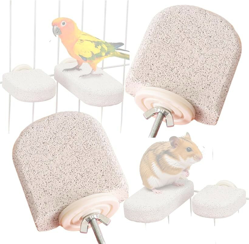 バリエーションコード : 2bk3l228f1商品コード2bk02wqcud商品名小動物・小鳥用爪とぎステップ 天然軽石 足場・遊び場・爪ケア モモンガ ハムスター デグー チンチラ インコ 止まり木 ケージ用 縦横設置ブランド良品CUORAカラーMサイズ 2入り「足場＋遊び場＋爪ケアの3WAY」 ケージに取り付けて、足場・遊び場・爪ケアを1台でサポート。登ったり歩いたり、ステップを移動したりすることで、ケージ内での運動や遊びの幅を広げます。小動物や小鳥のケージレイアウトにもおすすめです「天然軽石の適度な摩擦で爪ケアをサポート」 軽石特有の凹凸と適度な摩擦により、ステップの上を歩く際の爪の自然な摩耗をサポート。爪切りが苦手なペットの日常的なケアアイテムとして活用できます。＊爪の状態には個体差があります。「登って、かじって、楽しく遊べる」 足場としてだけでなく、ペットが登ったり移動したりして遊べるステージとしても活躍。小動物のかじる習性にも対応し、退屈しがちなケージ内に新しい遊び場をプラスできます。「縦・横どちらにも設置可能」 ケージの形状やレイアウトに合わせて、縦向き・横向きのどちらでも設置可能。複数個を組み合わせれば階段状のレイアウトにもできます。ショートタイプなので、限られたケージ内にも取り入れやすい設計です。「両面使用・コンパクト設計」 表裏の両面を使用でき、コンパクトサイズ。天然軽石ならではの自然な風合いも特徴です。デグー、フクロモモンガ、シマリス、ハムスター、チンチラ、小型～中型の小鳥などにおすすめです。※ 他ネットショップでも併売しているため、ご注文後に在庫切れとなる場合があります。予めご了承ください。※ 品薄または希少等の理由により、参考価格よりも高い価格で販売されている場合があります。ご注文の際には必ず販売価格をご確認ください。※ 沖縄県、離島または一部地域の場合、別途送料の負担をお願いする場合があります。予めご了承ください。※ お使いのモニタにより写真の色が実際の商品の色と異なる場合や、イメージに差異が生じることがあります。予めご了承ください。※ 商品の詳細（カラー・数量・サイズ 等）については、ページ内の商品説明をご確認のうえ、ご注文ください。※ モバイル版・スマホ版ページでは、お使いの端末によっては一部の情報が表示されないことがあります。すべての記載情報をご確認するには、PC版ページをご覧ください。遊んで、登って、自然に爪ケア。ケージに取り付けるだけで、ペットのための新しいステージに。「足場」として使えるだけでなく、登ったり歩いたりすることで爪の自然な摩耗をサポート。さらに、ケージ内の遊び場としても活用できます。天然軽石の適度な摩擦が特徴で、毎日の生活の中で無理なく爪ケアをサポート。縦・横どちらの向きでも設置でき、複数個を組み合わせれば階段のようなレイアウトも可能です。こんな使い方に ・ケージ内の新しい足場に ・爪ケアのサポートに ・遊び場・ステージに ・ケージレイアウトのアクセントに ・複数個を使った階段レイアウトに 小動物・小鳥の「登る・歩く・遊ぶ」をもっと楽しく。＊天然素材のため、色・形状・サイズ・表面状態には個体差があります。＊使用前・使用中は本体や取り付け部分の状態を確認してください。破損や尖り、留め具の緩みなどがある場合は使用を中止してください。
