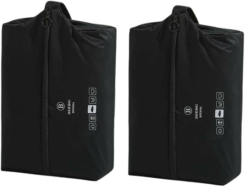 バリエーションコード : 2bkh9261nx商品コード2bkh95du6v商品名シューズケース シューズバッグ シューズ入れ ゴルフ くついれ 靴袋 靴入れ袋ブランドYourKitカラーブラックサイズ等2点セット「高級素材」高品質T400ファイバー生地を採用し、滑らかな肌触りと上品な質感で高級感を演出します。「防水防塵」防水防塵仕様で水や汚れに強く、サッと拭くだけで清潔感をキープできる便利な収納バッグです。「大容量収納」ランニングシューズから革靴、サンダルまで幅広く収納でき、衣類や小物整理にも役立ちます。「持ち運び便利」持ち手付きで持ち運びしやすく、使わない時はコンパクトに折りたためて携帯にも便利です。「幅広い用途」旅行や出張、ジム、ゴルフ、アウトドアまで幅広いシーンで活躍する収納バッグです。「上品デザイン」機能性と上品なデザインを兼ね備え、年齢や性別を問わず長く愛用しやすい仕上がりです。「整理整頓」靴と衣類、小物類を分けて収納できるため、バッグの中をすっきり清潔に保てます。「サイズ」32x22x10cm※ 他ネットショップでも併売しているため、ご注文後に在庫切れとなる場合があります。予めご了承ください。※ 品薄または希少等の理由により、参考価格よりも高い価格で販売されている場合があります。ご注文の際には必ず販売価格をご確認ください。※ 沖縄県、離島または一部地域の場合、別途送料の負担をお願いする場合があります。予めご了承ください。※ お使いのモニタにより写真の色が実際の商品の色と異なる場合や、イメージに差異が生じることがあります。予めご了承ください。※ 商品の詳細（カラー・数量・サイズ 等）については、ページ内の商品説明をご確認のうえ、ご注文ください。※ モバイル版・スマホ版ページでは、お使いの端末によっては一部の情報が表示されないことがあります。すべての記載情報をご確認するには、PC版ページをご覧ください。