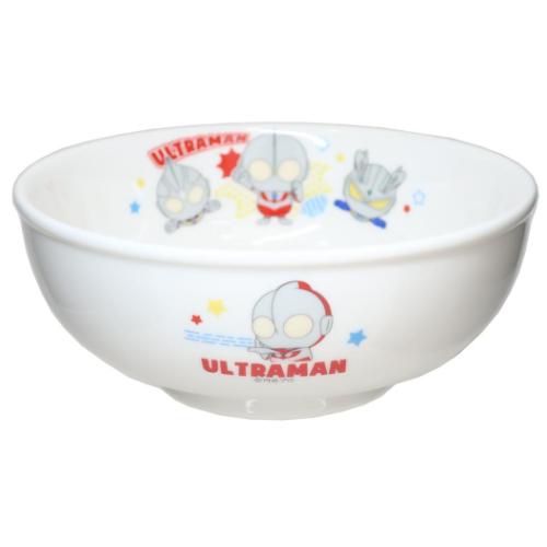 ウルトラマン食器シリーズ丼ぶり 麺鉢 テーブルウェア プレゼント ギフト子どもから大人まで幅広い世代に人気の[ウルトラマン]から定番食器登場こちらはキッズたち大喜び間違いナシの[ラーメン丼]電子レンジ＆食洗機使用OKだから使い勝手バツグンウルトラマンの食器で毎日の食卓が楽しくなります。同シリーズの食器いろいろあるのでお揃いにしてください。サイズ：直径約145x60mm素材：磁器[Made in Japan]このカテゴリにはこんな商品が含まれています【生活雑貨その他】/インテリア/生活雑貨これを見た人はこんなキーワードで検索していますクッションインテリア座布団かわいい 雑貨かわいい 部屋インテリア生活 雑貨かわいい 雑貨部屋 グッズかわいい 部屋item-under-sei.html