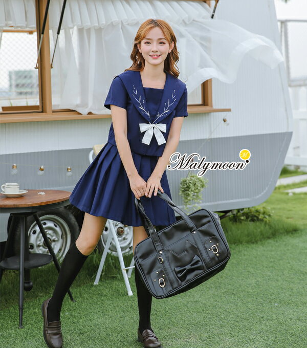 【取り寄せ】コスプレ 制服 女子高生 セーラー服 紺ネイビー 半袖 コスプレ 衣装 コスチューム 仮装 トップス JK コス かわいい 清楚 プリーツ スカート ネイビー リボン 可愛いコスプレ【6735】