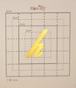 【スワロフスキー20個付イニシャルシール】(iPhone4sアイホンケース・カバー激安&デコ)小文字GD(大)h