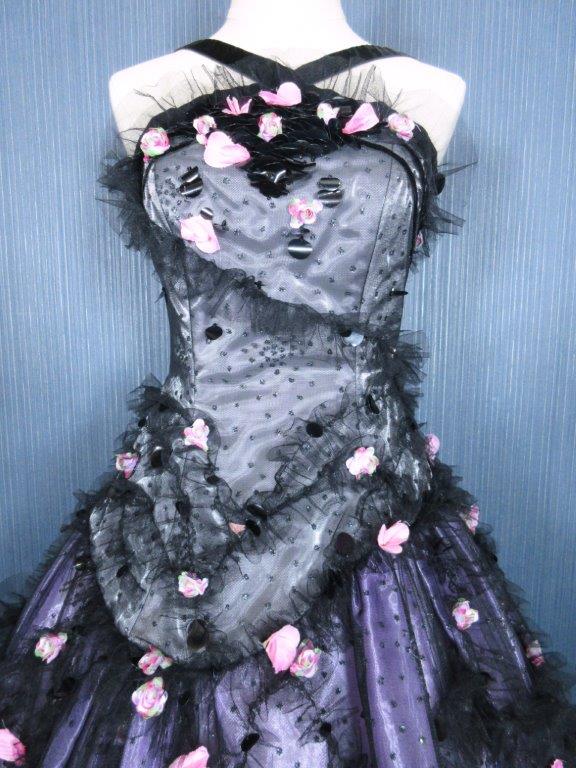 ウエディングドレスレンタル　No67　高級ウエディングドレスレンタル　レンタルウエディングドレス　レンタル　ウエディングドレス　レンタルタキシード　レンタルドレス　タキシード　試着　試着可能　試着OK　前撮り　2次会　貸衣装　カラードレス　ブラック　パープル