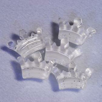 クラウン(王冠)《ネイル・デコ電用プラパーツ》クリアラメホワイト10×7ミリ5個入