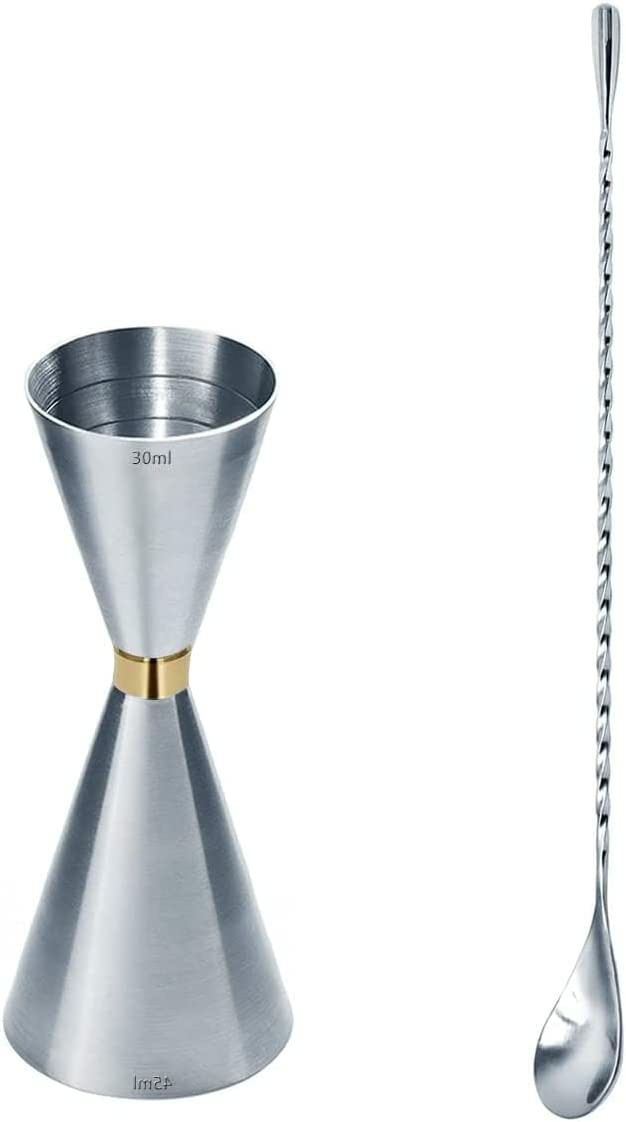 商品情報 商品情報 【完璧なセット】必須のカクテルシェーカーアクセサリー2個、30ml / 45mlジガーx 1、バースプーン×1。プロのバーテンダーでも自家製のファンでも、最も基本的で不可欠なバーテンダーツールセットです。 【ジガーカップ】小さなヘッドカップは30mlで満たされ、内部の目盛りは10ml、20mlです；大きなカップは45mlで満たされ、内部スケールは15ml、30mlです。明確で正確な目盛，正確な測定が保証されます。滑らかで手を切ることはありません。初心者でも快適に使えます。 【バースプーン】バースプーンの長さは30cmで、一般的なバースプーンのフォークにあたる部分に、しずく状のデコレーションが施されています。飲み物をかき混ぜるのにとても適しています。バースプーンのひねりが握りやすく，適度な重量バランスで安定してカクテルを混ぜることができます。 【高品質のステンレス製】防錆ジガーとバースプーンは高品質の18/8ステンレス鋼でできており。健康、無毒、耐久性、無臭の食品グレードの素材を採用しています。長年の商用使用に耐えることができます。そしてそれは食器洗い機できれいにすることができます。 【保証】バーテンダーも使用するプロ仕様のカクテルシェーカーです。バー等での業務用はもちろん、ご家庭用でもお使いいただけます。ご購入後のご不明点等がございましたら、ご遠慮なくお問い合わせください。購入店にご連絡いただければスタッフが迅速に対応いたします。