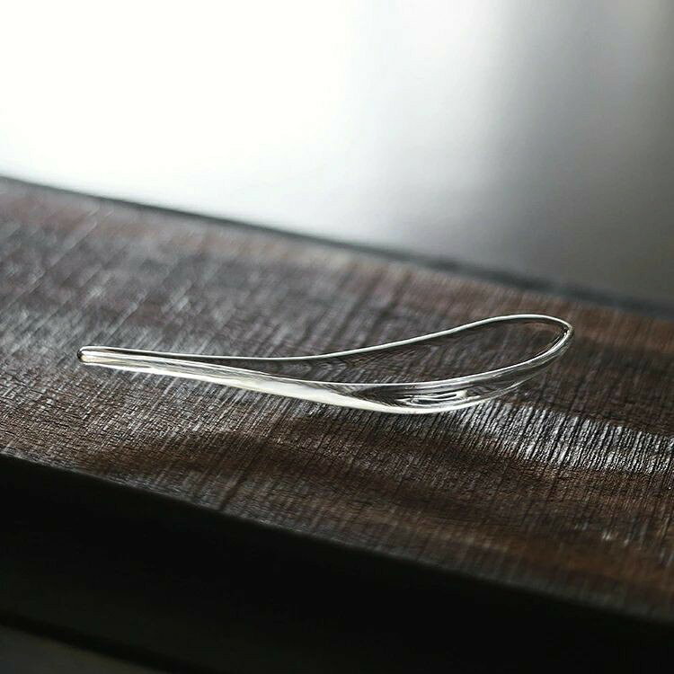 口当たりがいい ガラス レンゲ スプーン オシャレ 蓮華 茶匙 茶さじ アマブロ レンゲ 耐熱ガラス 食器 スープ ラーメン 中華 鍋 中華レンゲ 透明 チャーハンに冷やし中華に 家族 新生活 結婚祝い ゆとりの空間 ギフト 新築祝い