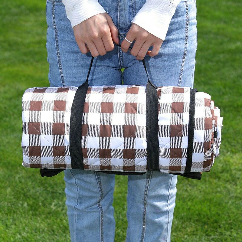 軽量 ピクニックシート大判 防湿 折り畳みやすい 厚手 洗濯機洗い可 150X200 防水 レジャーシート3層構造 ピクニックマット