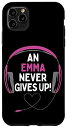 iPhone 11 Pro Max ゲーム用引用句「An Emma Never Gives Up」ヘッドセット パーソナライズ スマホケース